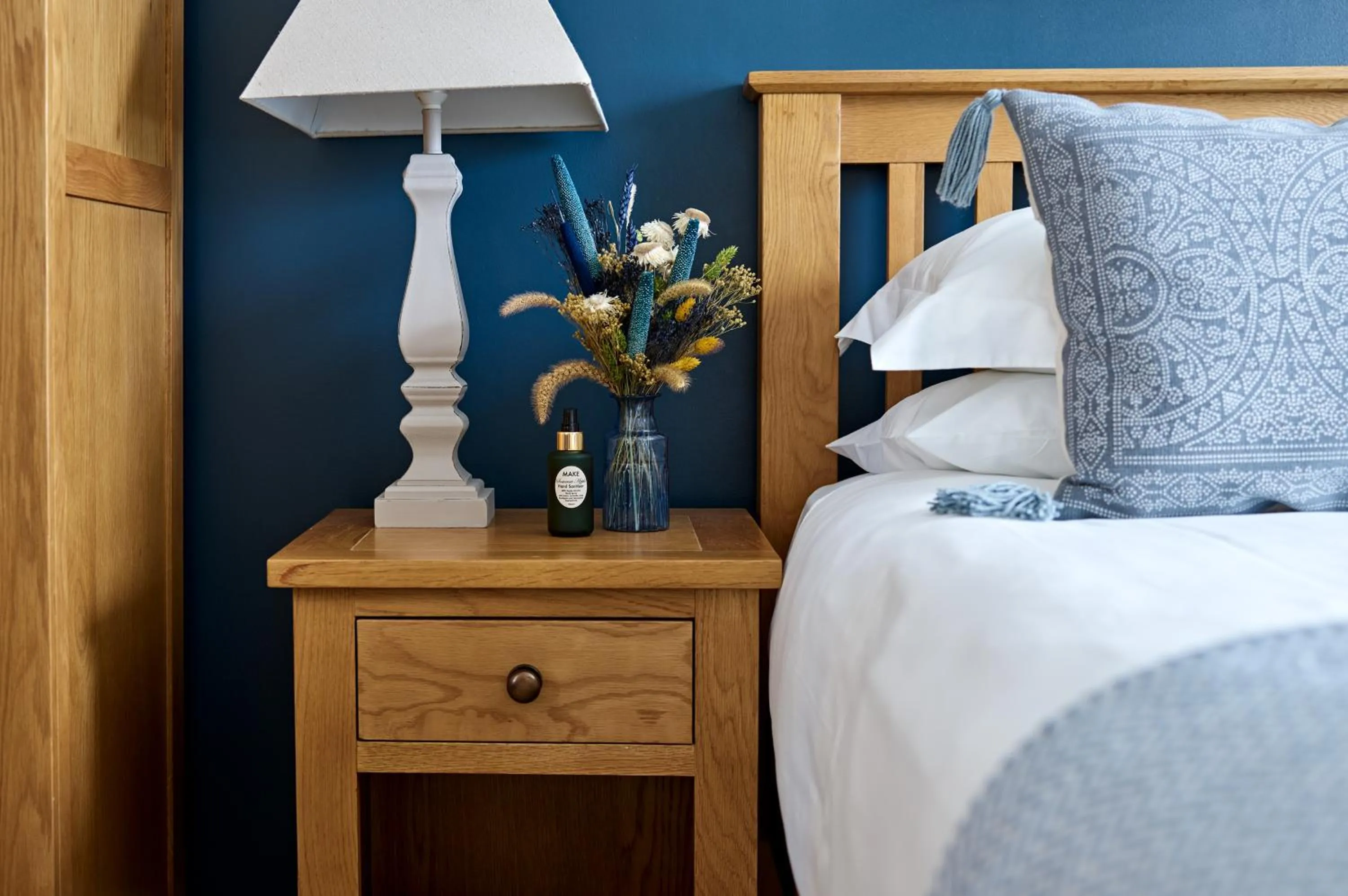 Double Room with Private Bathroom in The Barrington Boar