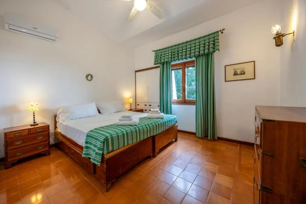 Bed in Tenuta Delle Ripalte