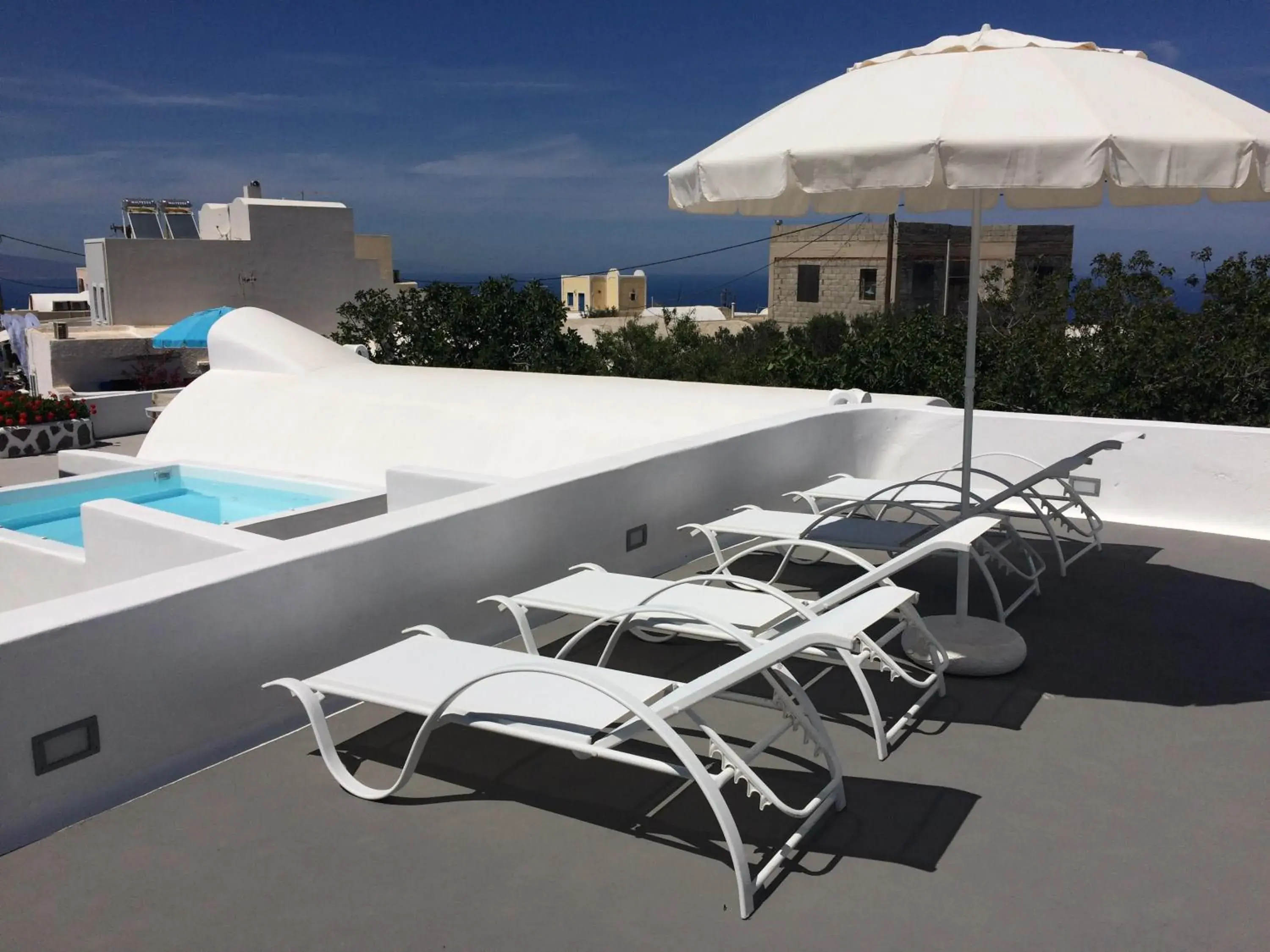 Balcony/Terrace in Ayoba Santorini Balcony/Terrace in Ayoba Santorini