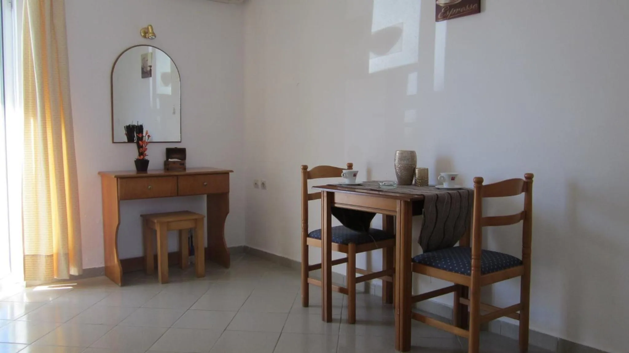 Kitchen or kitchenette in Cavos Beach House