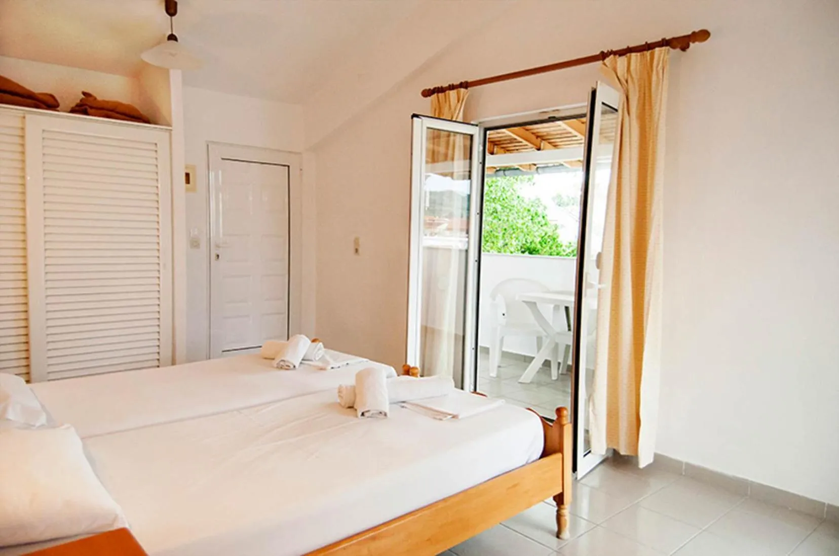 Bedroom in Cavos Beach House