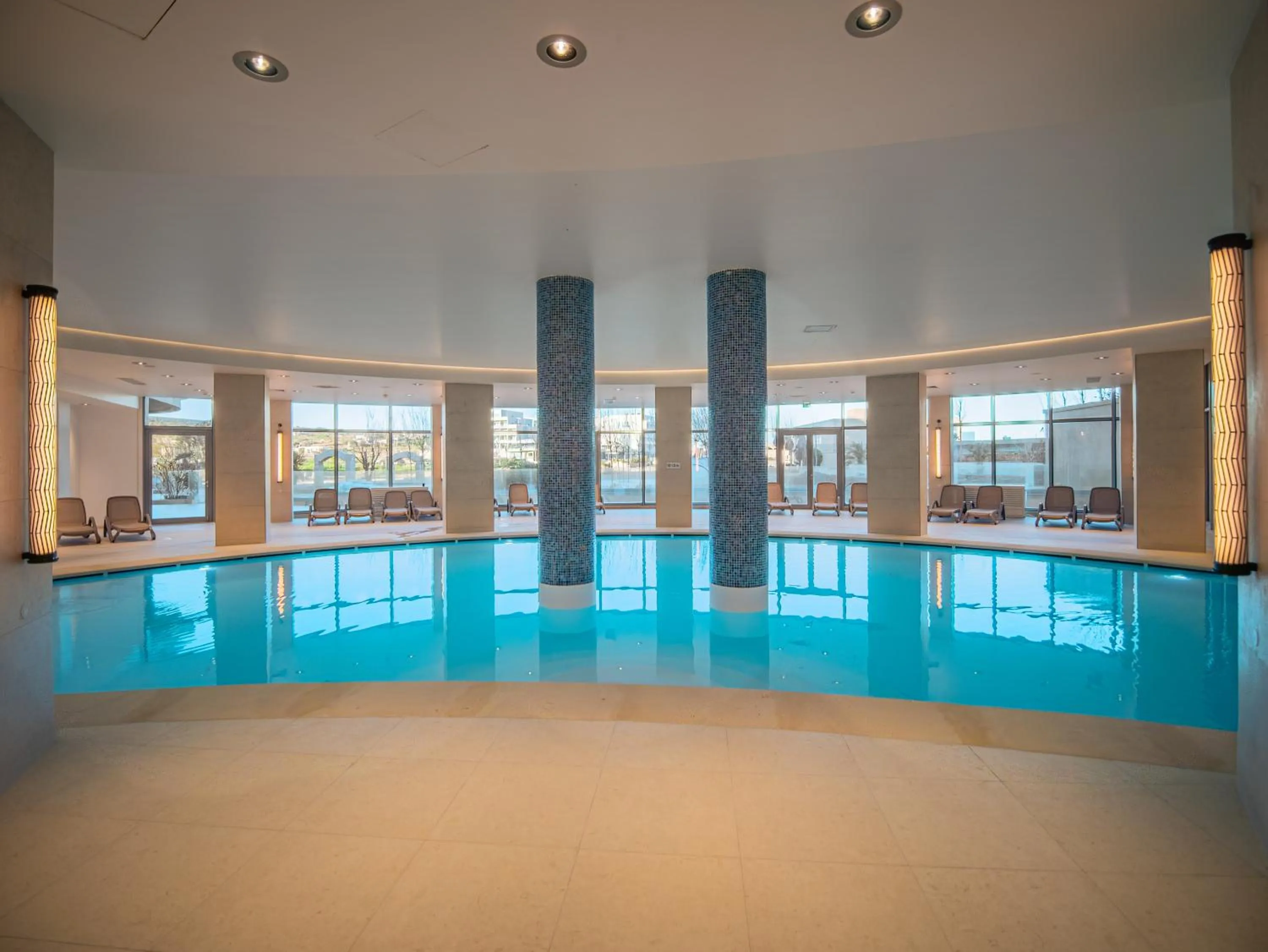 Swimming pool in Ramla Bay Resort