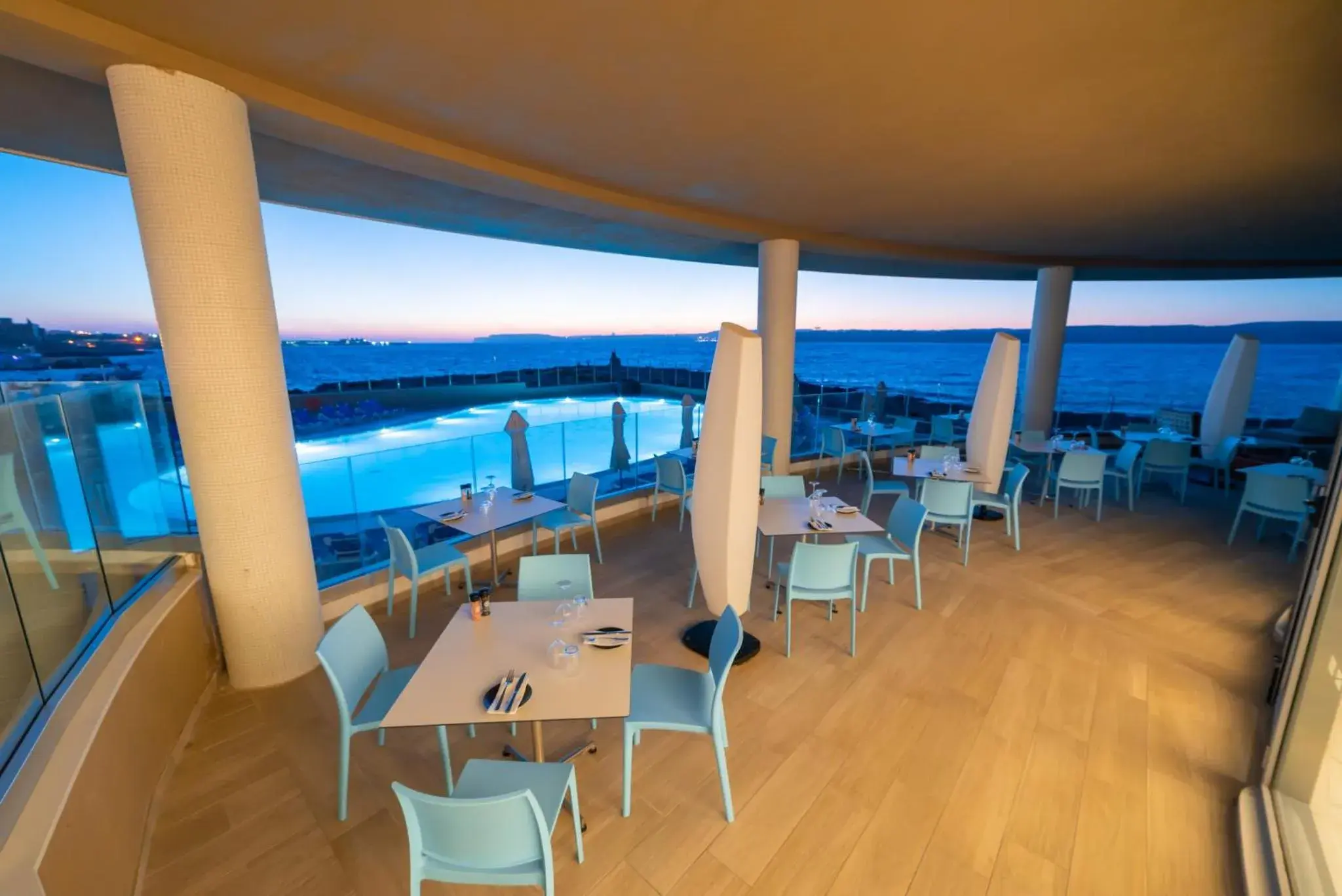 Restaurant/places to eat in Ramla Bay Resort Restaurant/places to eat in Ramla Bay Resort