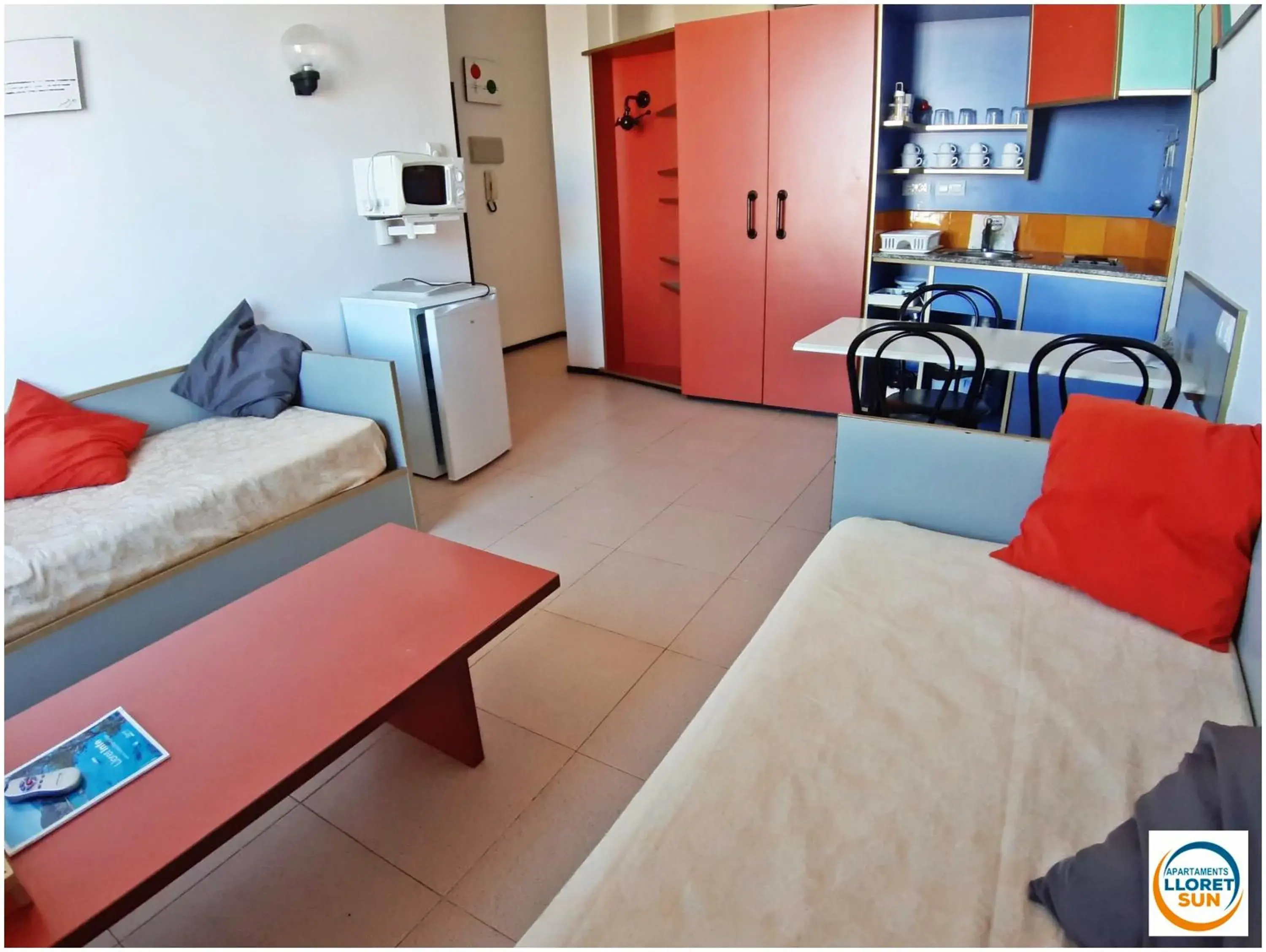 Photo of the whole room, Bed in Apartments Lloret Sun Photo of the whole room, Bed in Apartments Lloret Sun