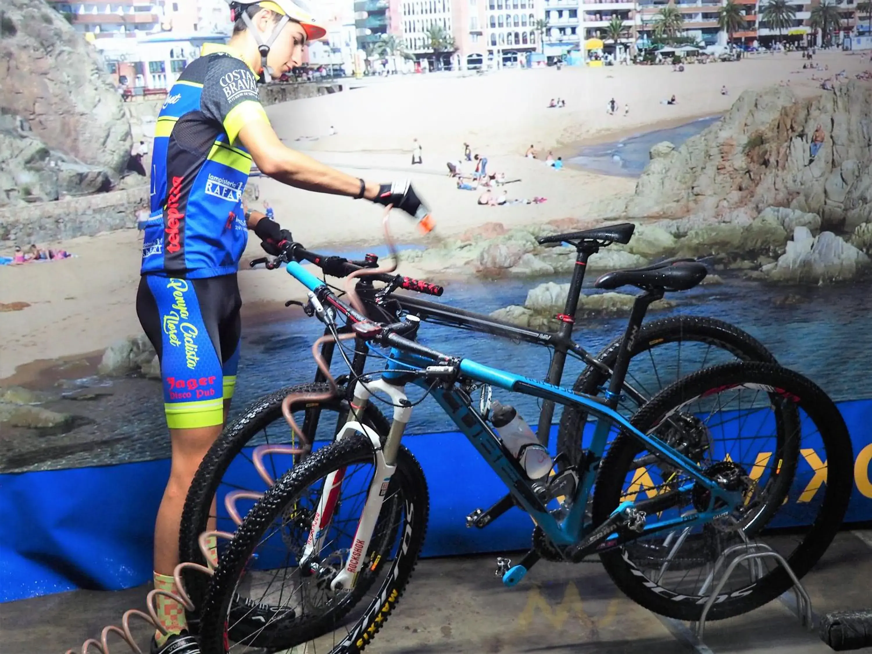 Property building in Apartments Lloret Sun Property building in Apartments Lloret Sun