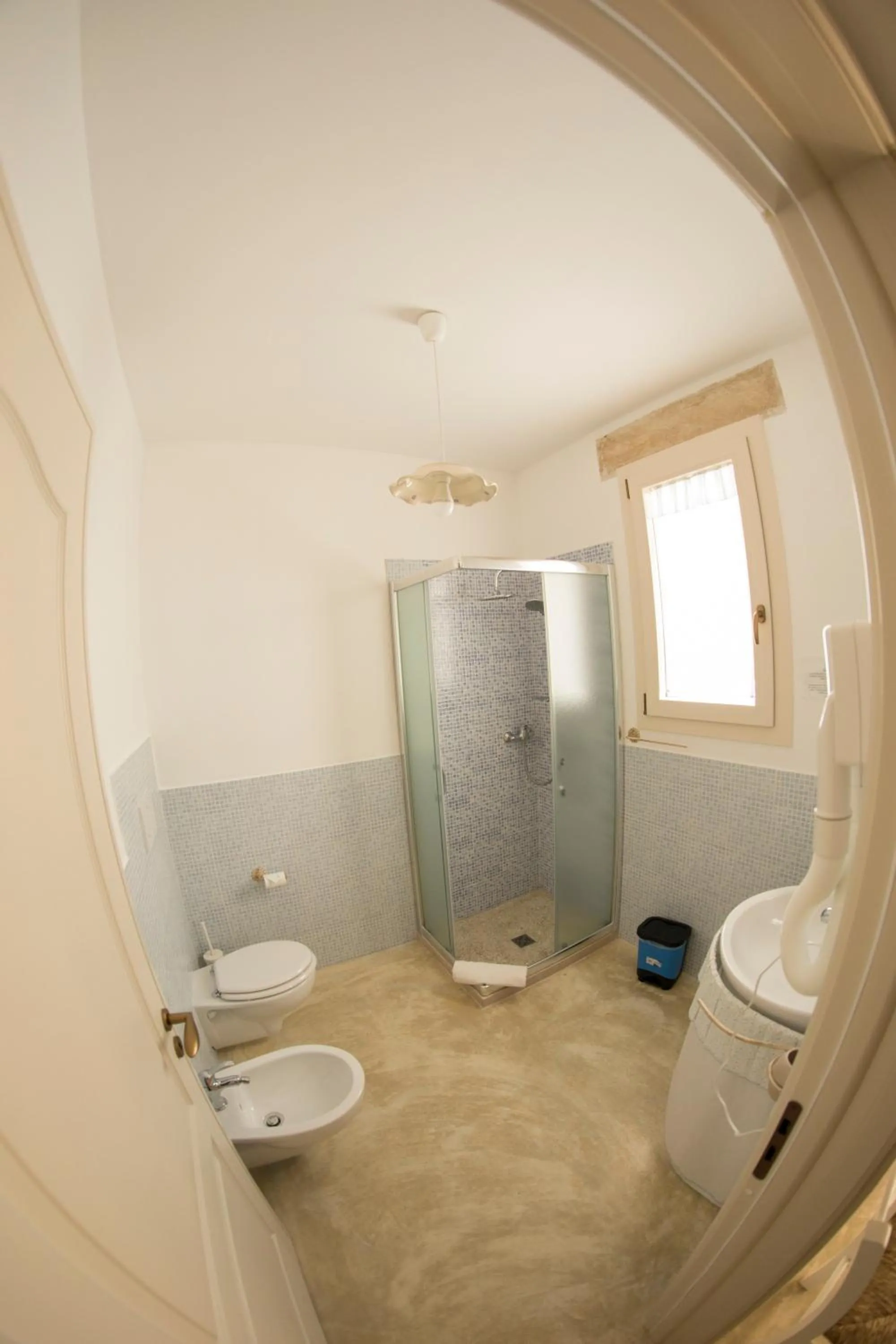 Bathroom in Blue and Blue