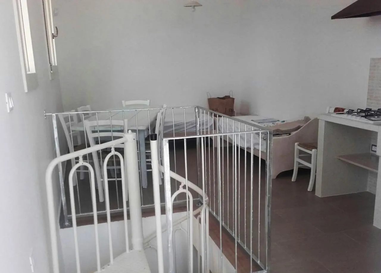 Kitchen or kitchenette, Bed in Blue and Blue