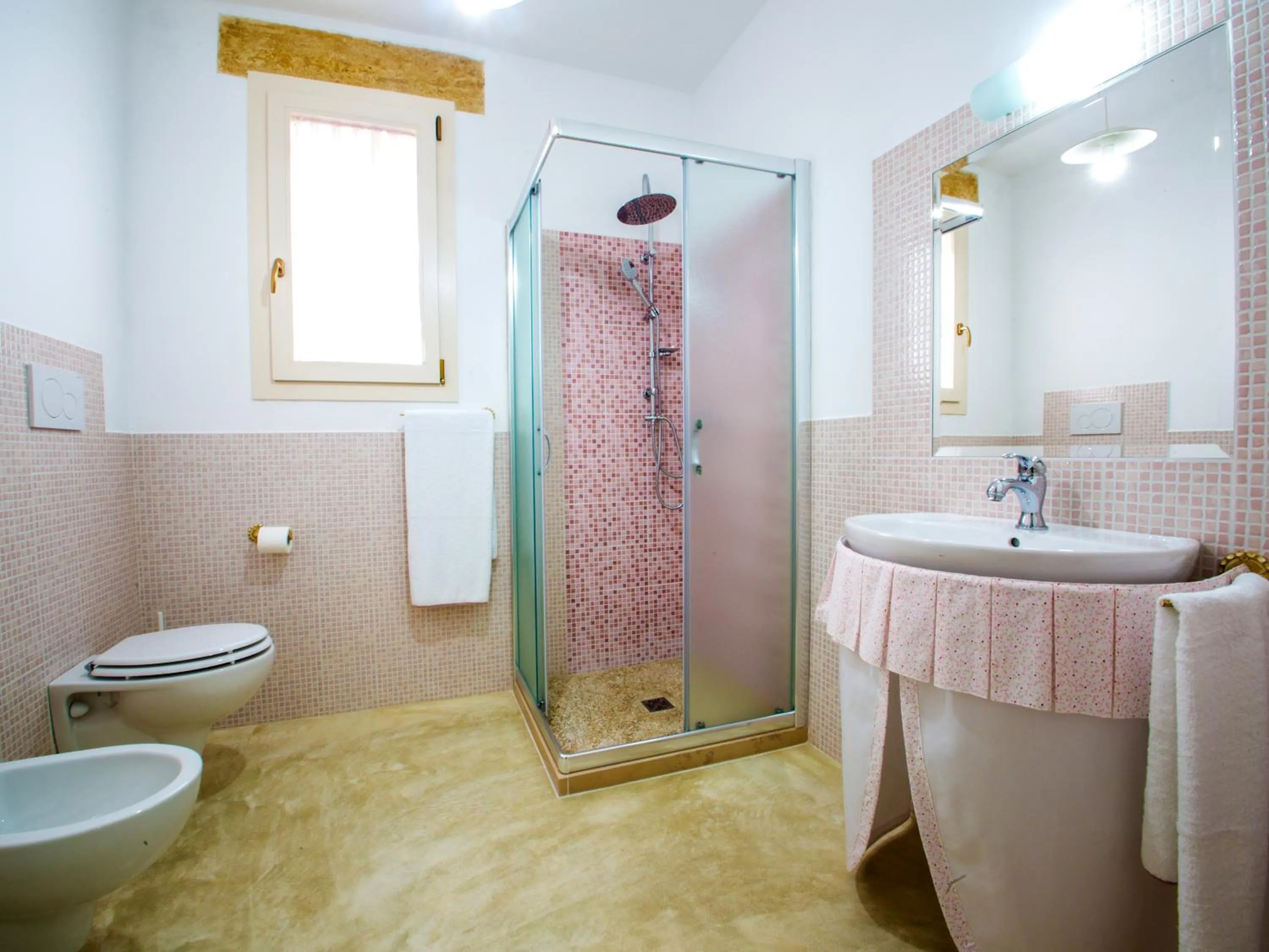Shower in Blue and Blue