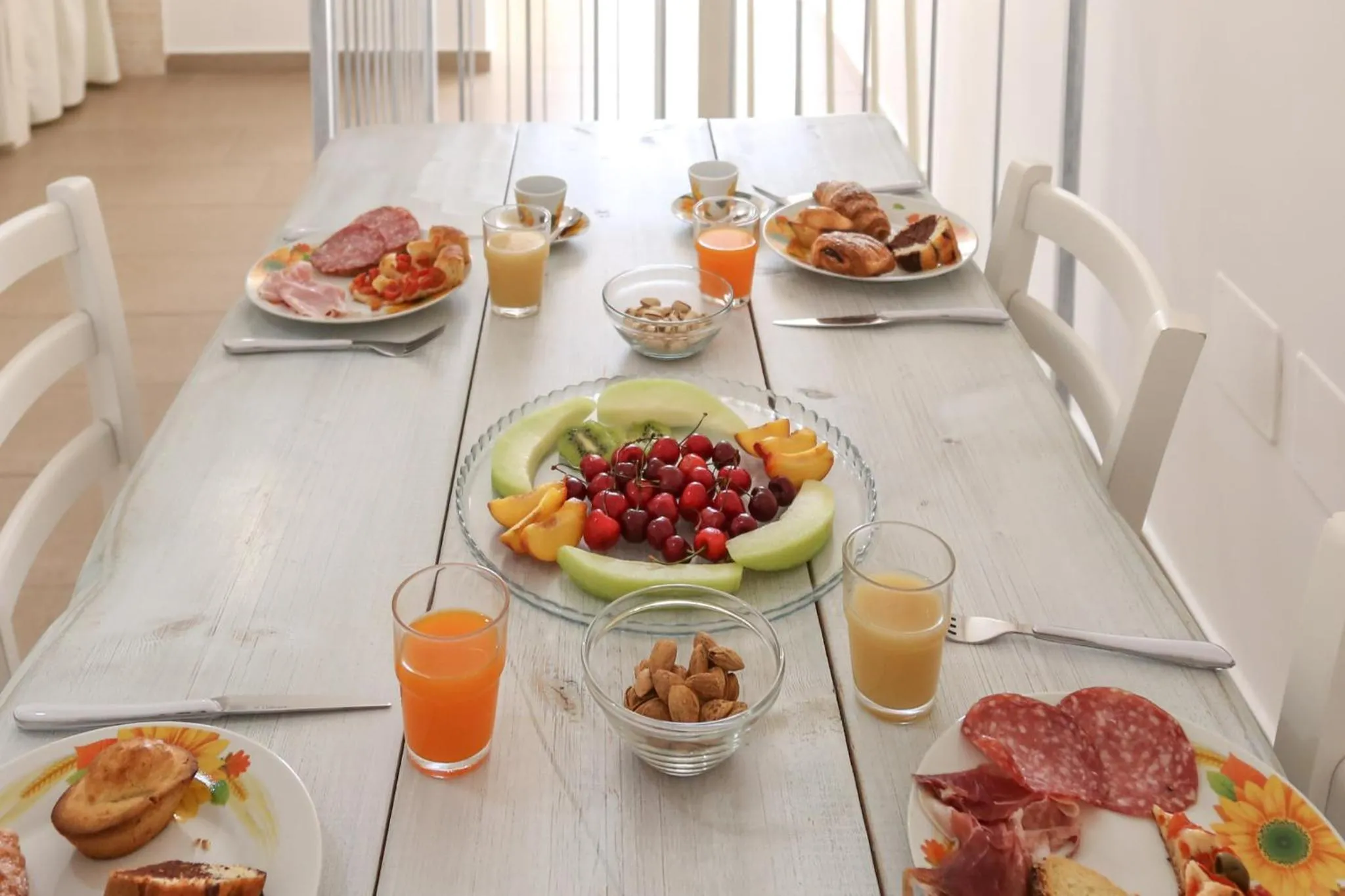 Breakfast in Blue and Blue