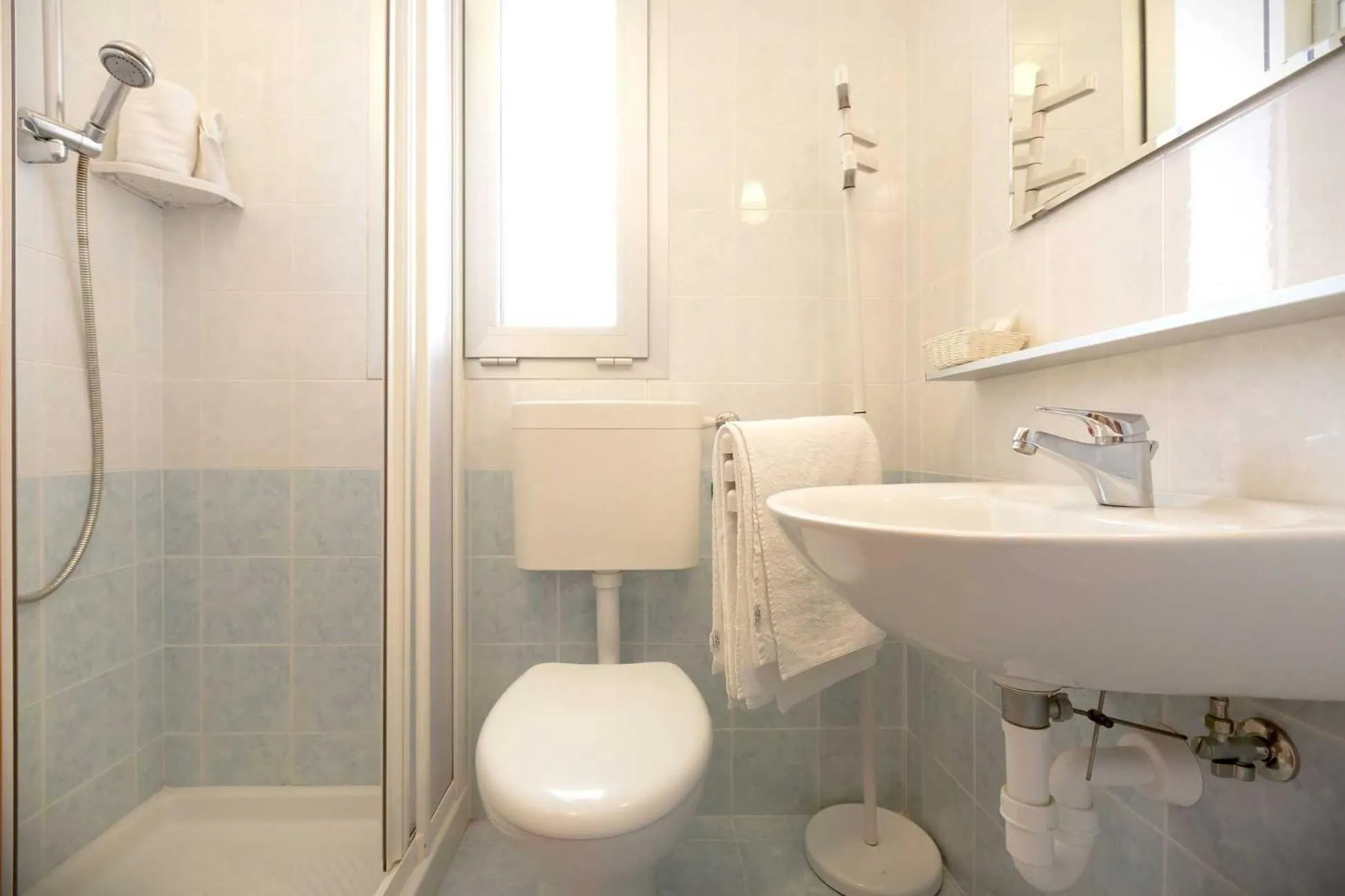 Shower in Hotel Palladio