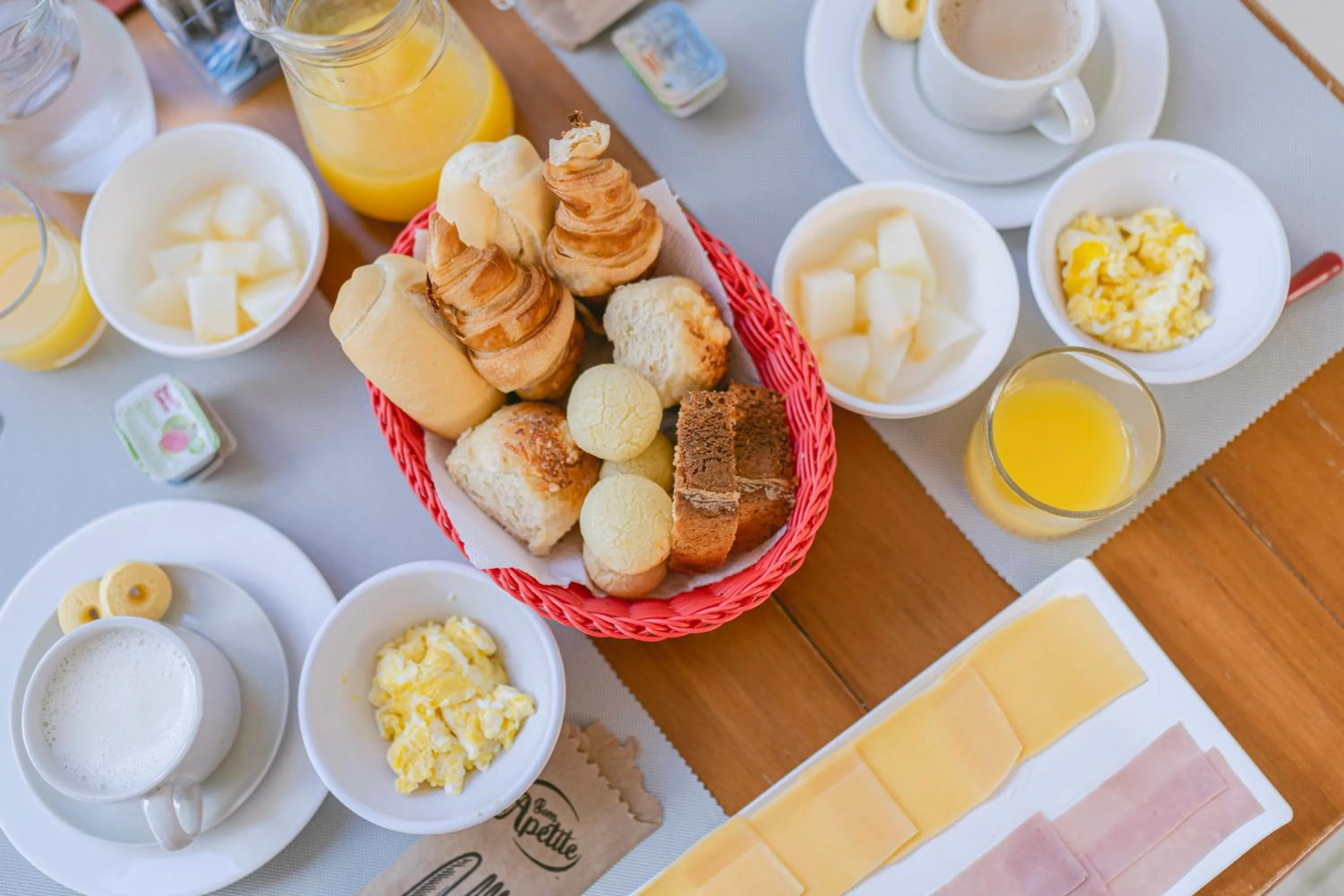 Breakfast in Pousada CafeMar Búzios