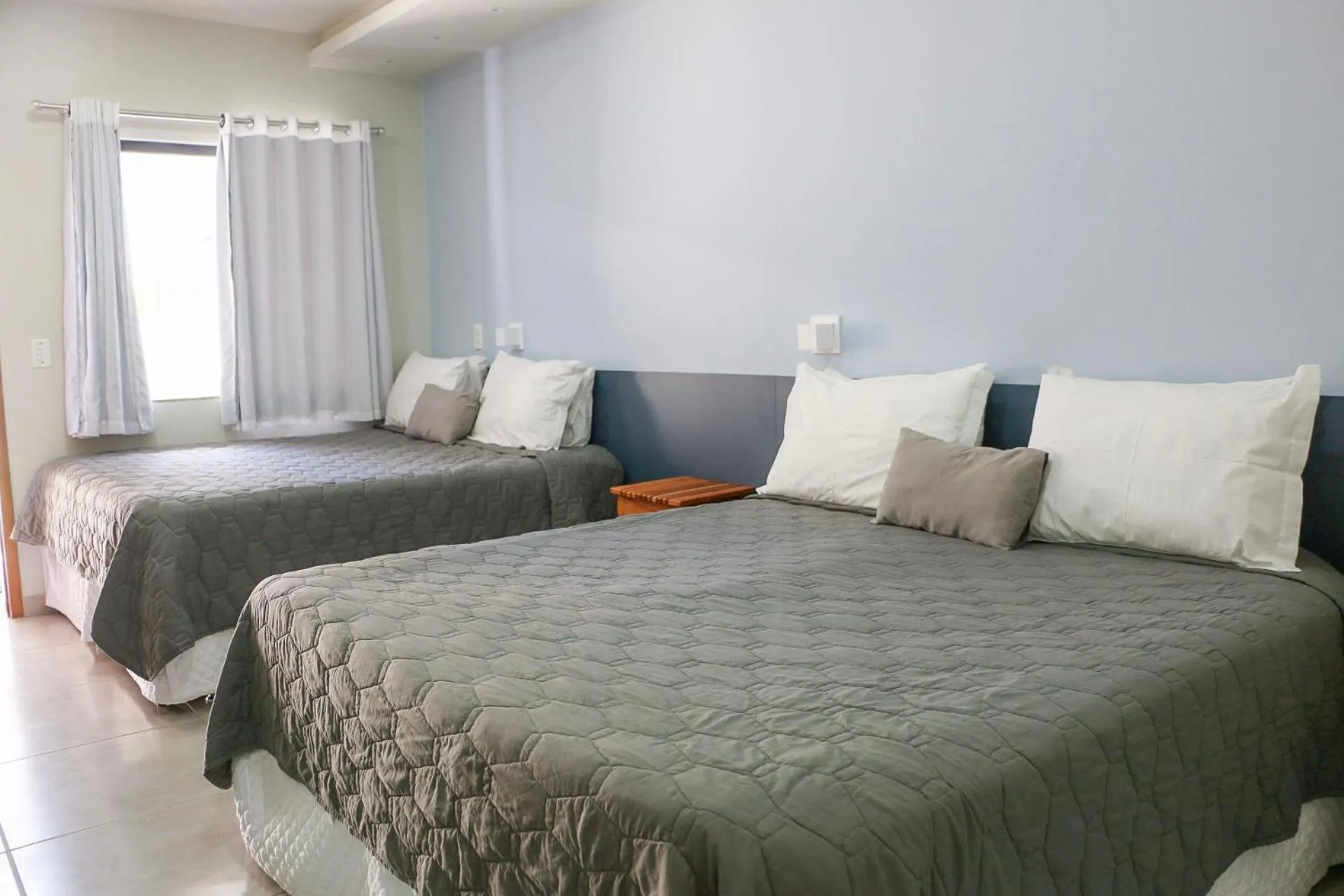 Photo of the whole room, Bed in Pousada CafeMar Búzios