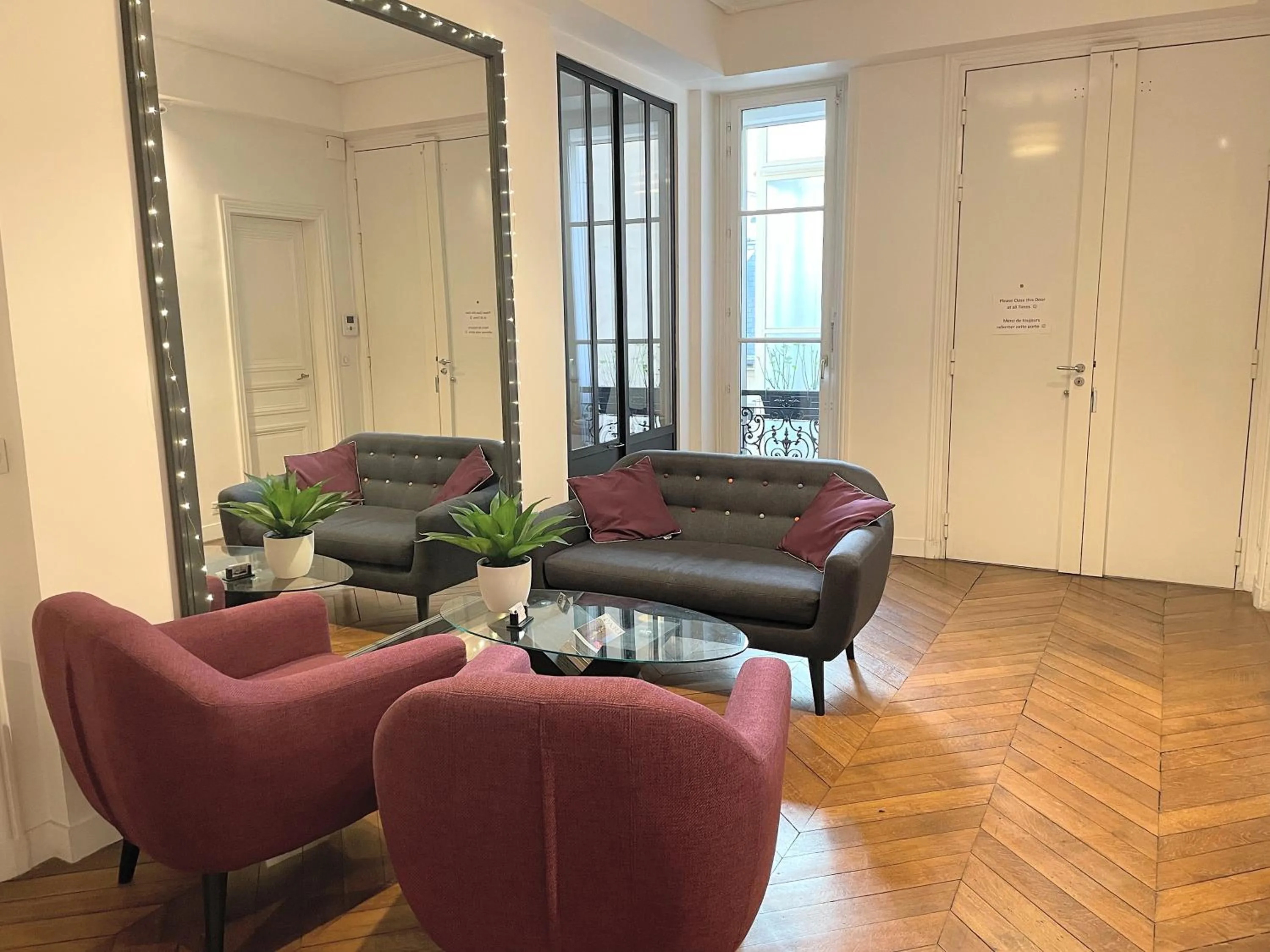 Other in Paris Square