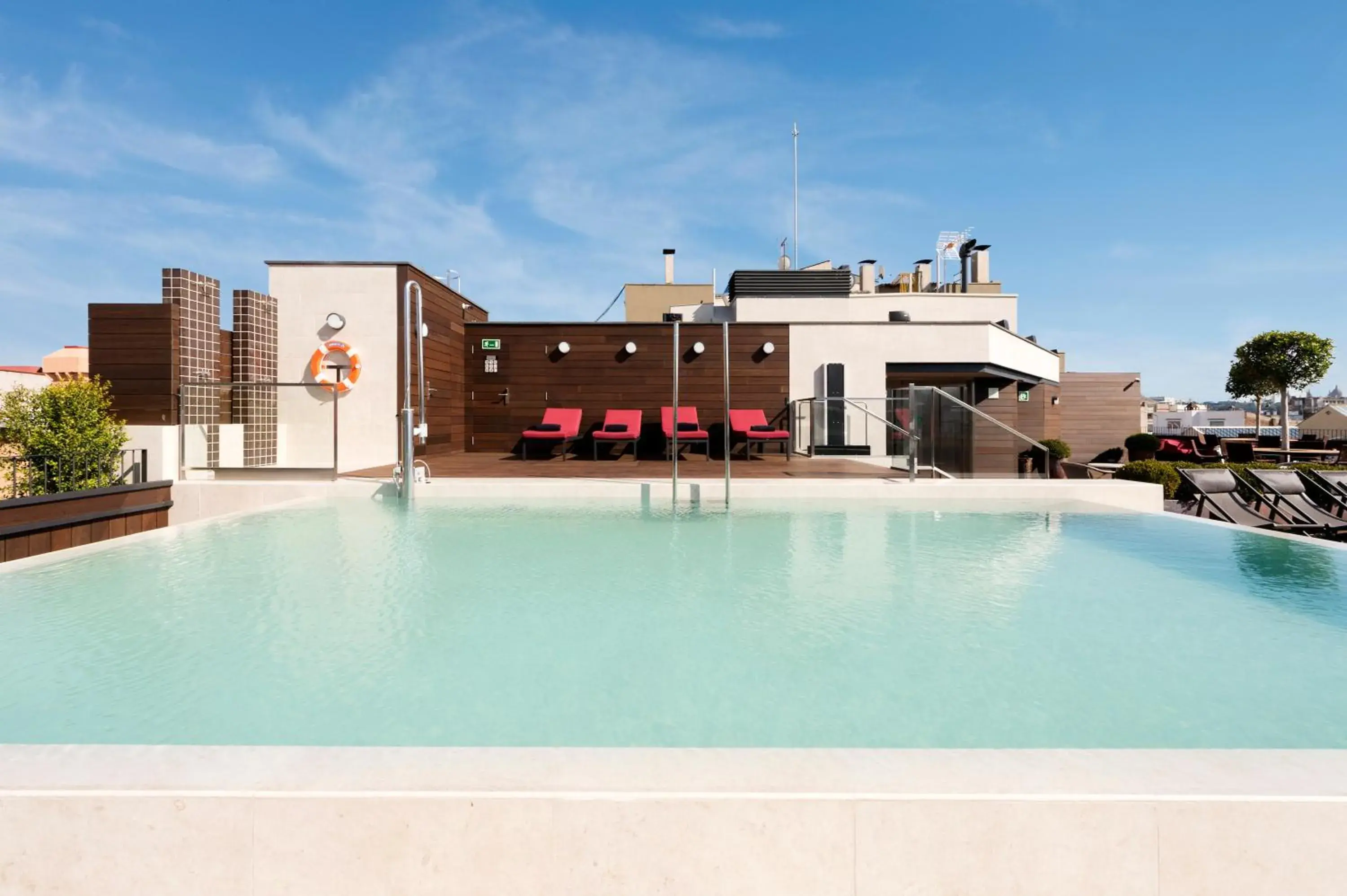 Swimming pool in The Corner Hotel Swimming pool in The Corner Hotel