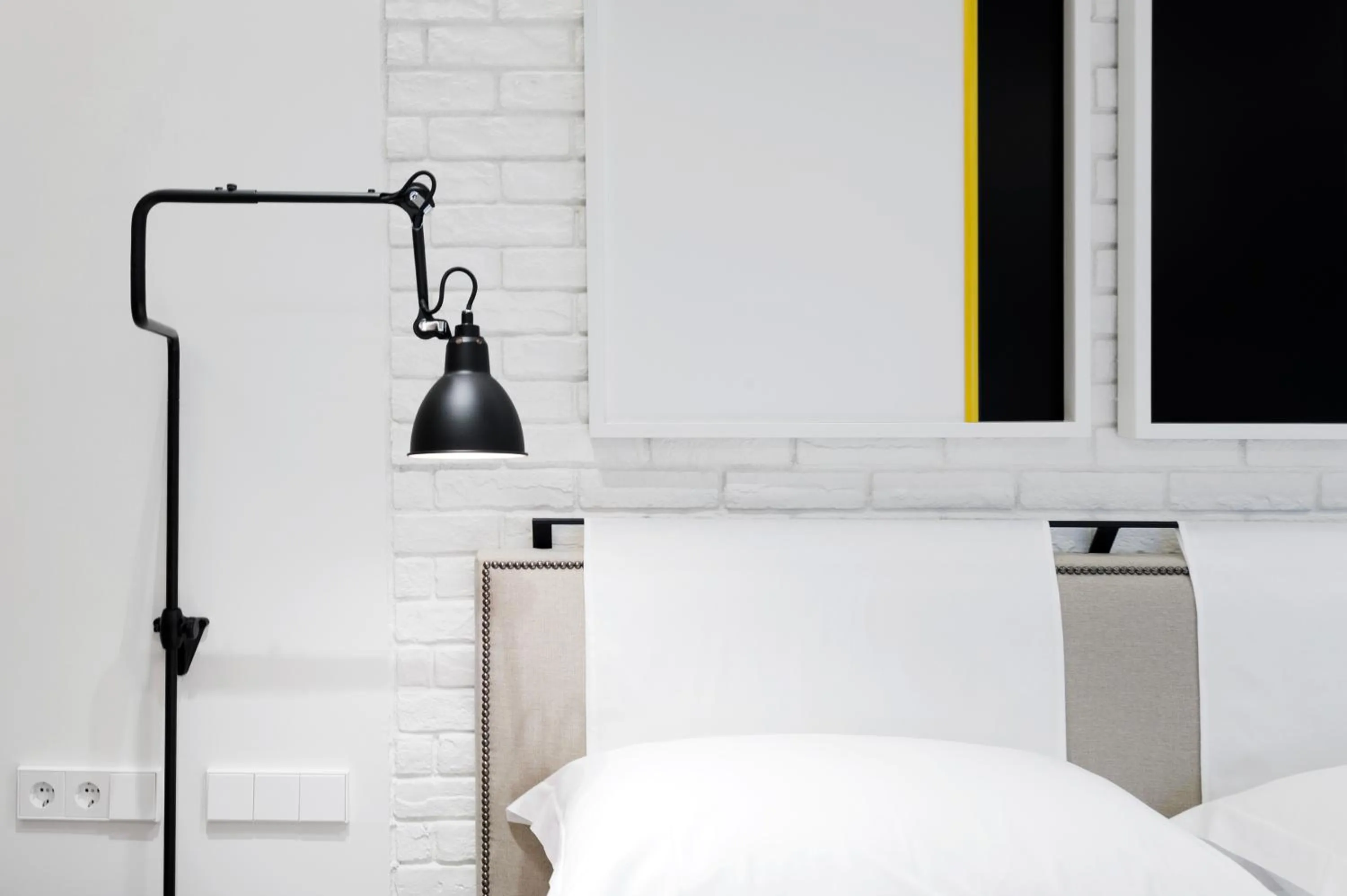 Decorative detail, Bed in The Corner Hotel