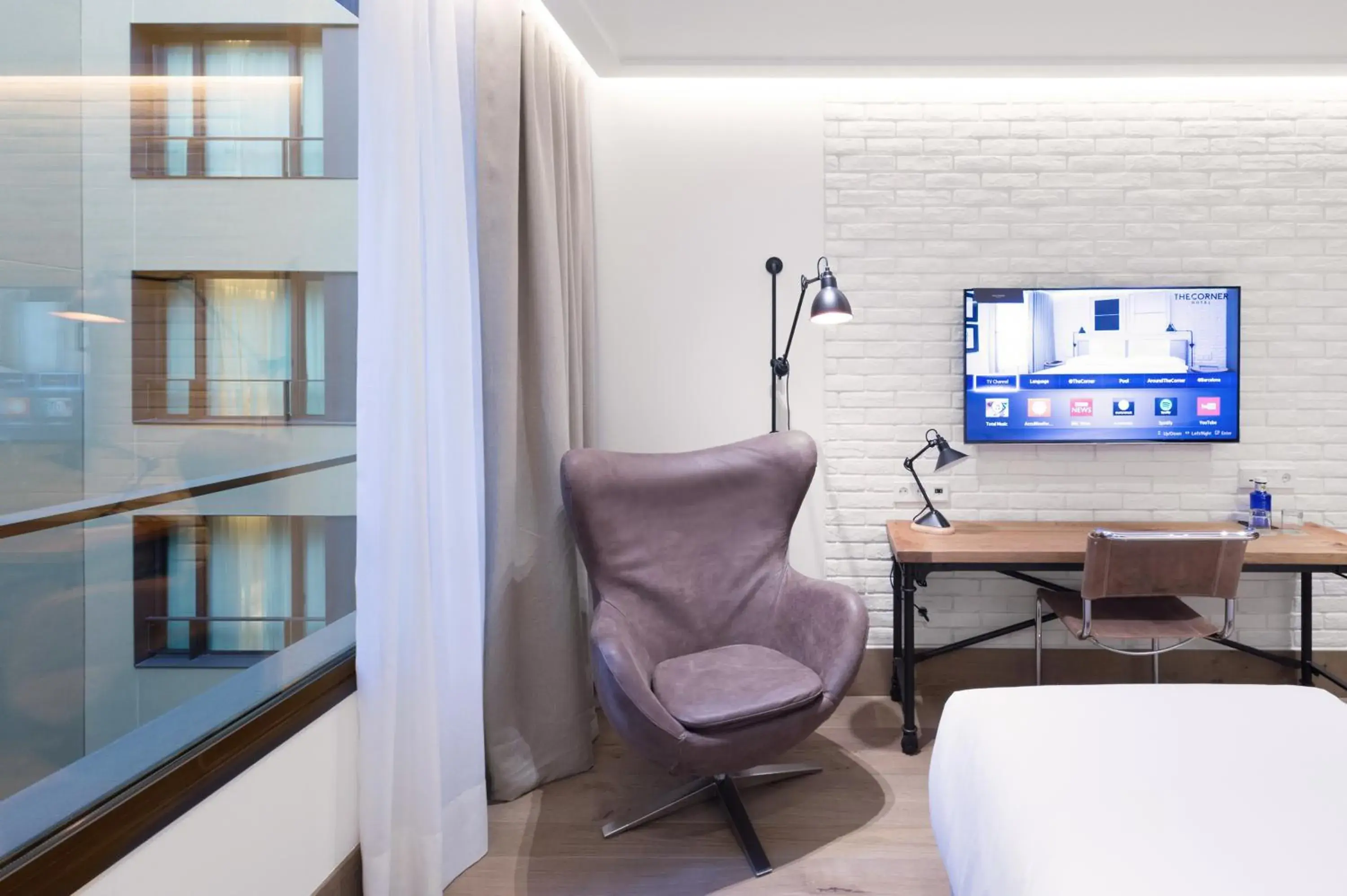 Photo of the whole room in The Corner Hotel Photo of the whole room in The Corner Hotel