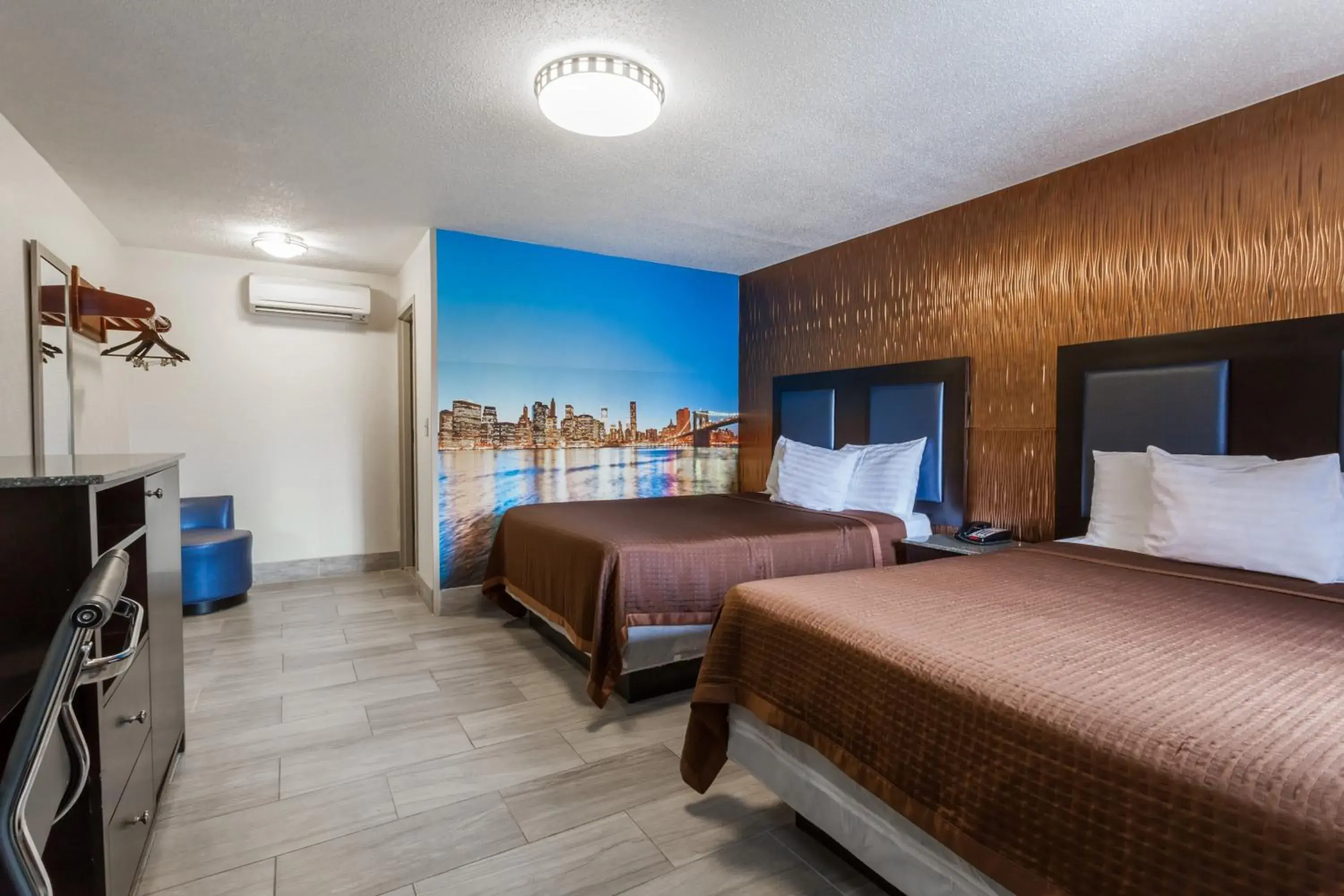 Bed in Travelodge by Wyndham South Hackensack