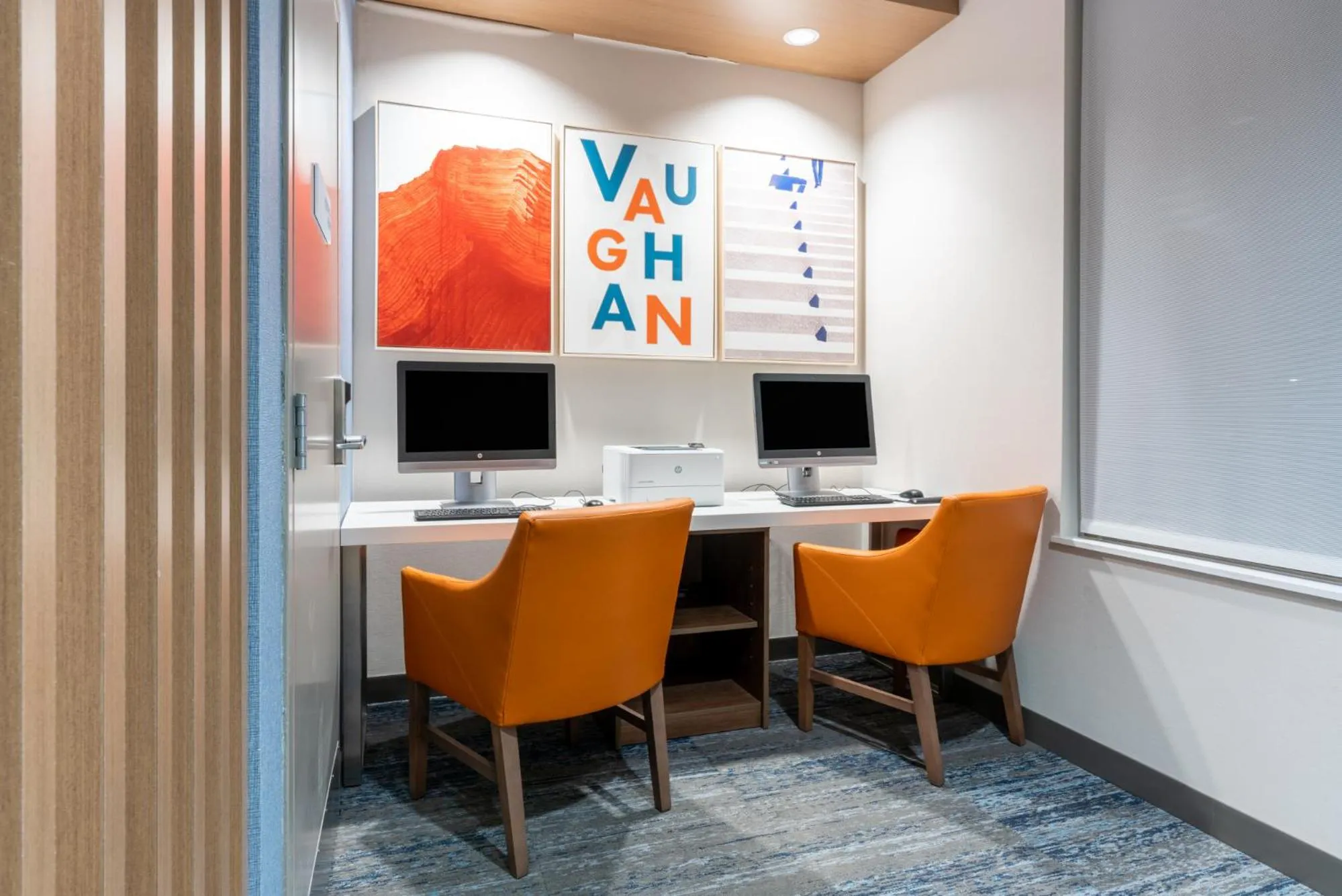 Business facilities in Holiday Inn Express & Suites Vaughan-Southwest by IHG