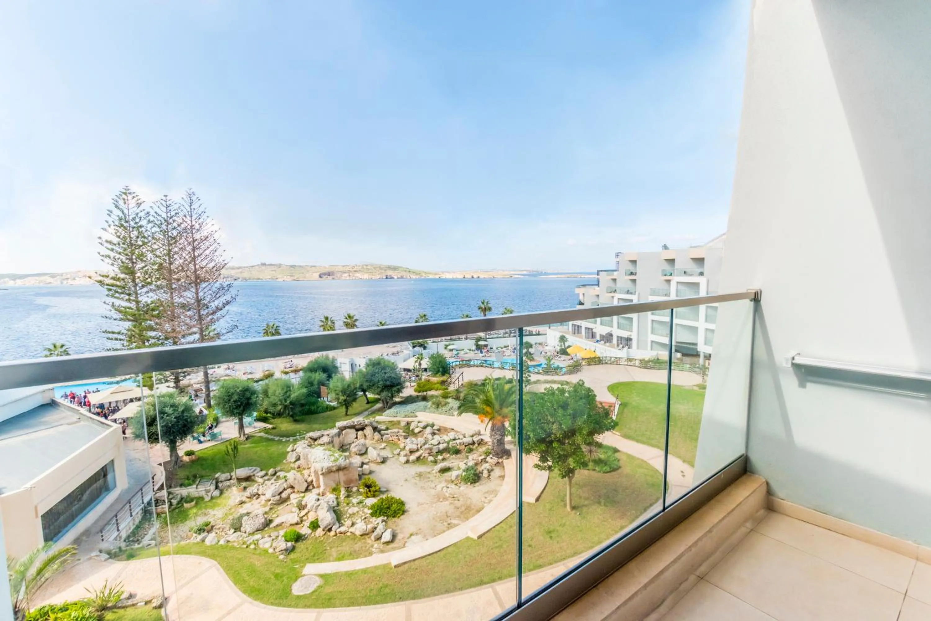 Garden in DoubleTree by Hilton Malta