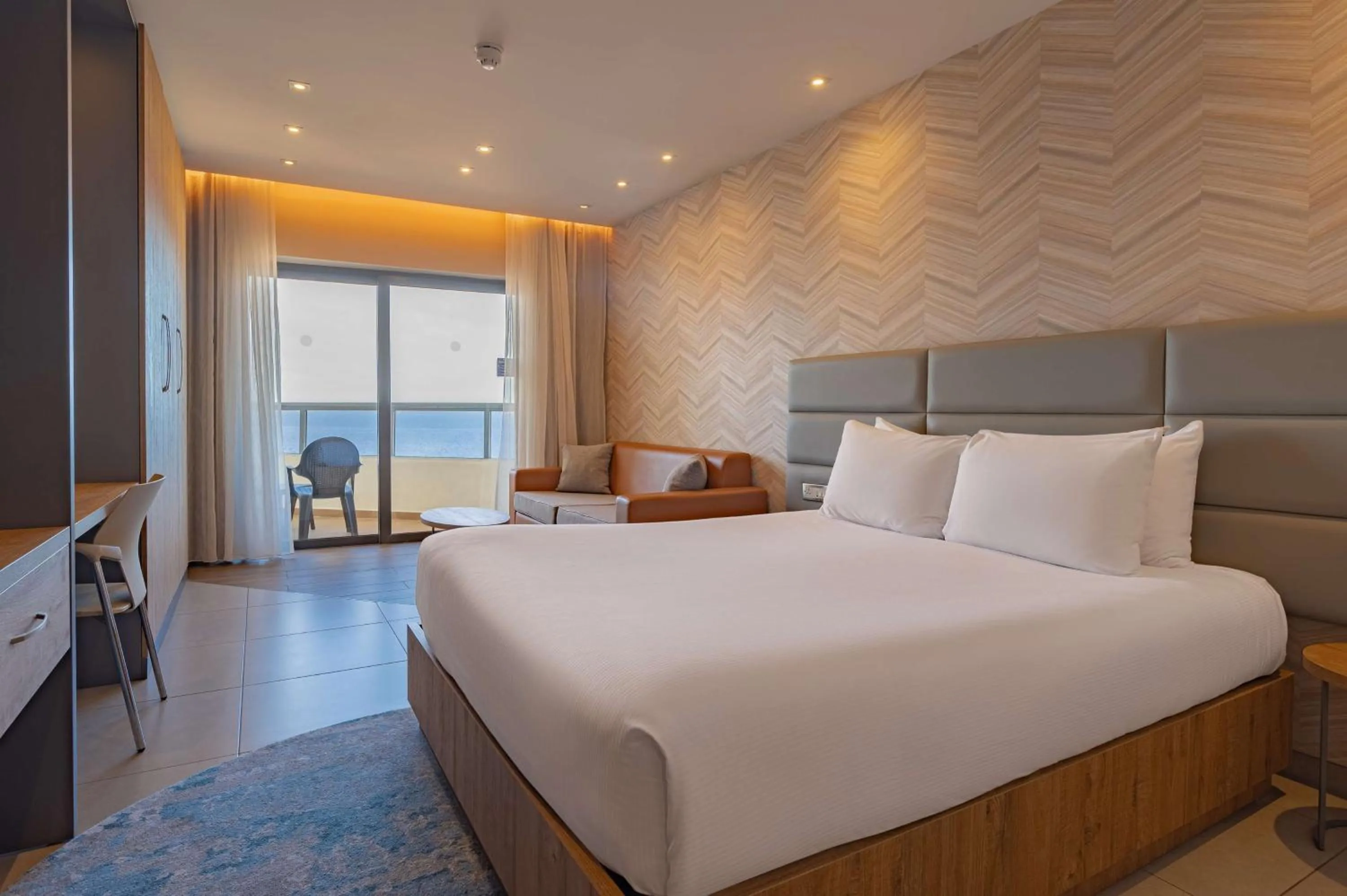 Bed in DoubleTree by Hilton Malta