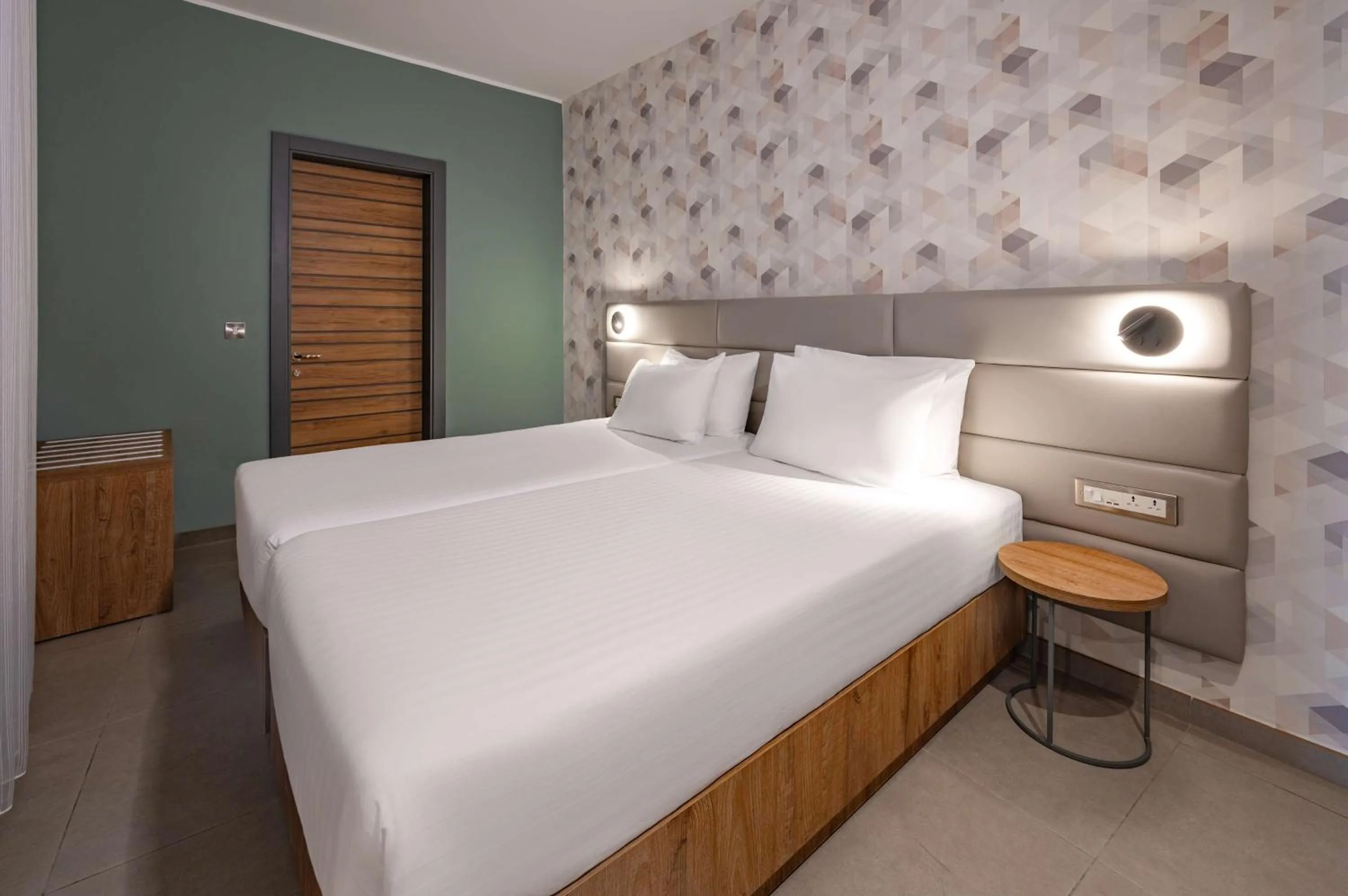 Bed in DoubleTree by Hilton Malta