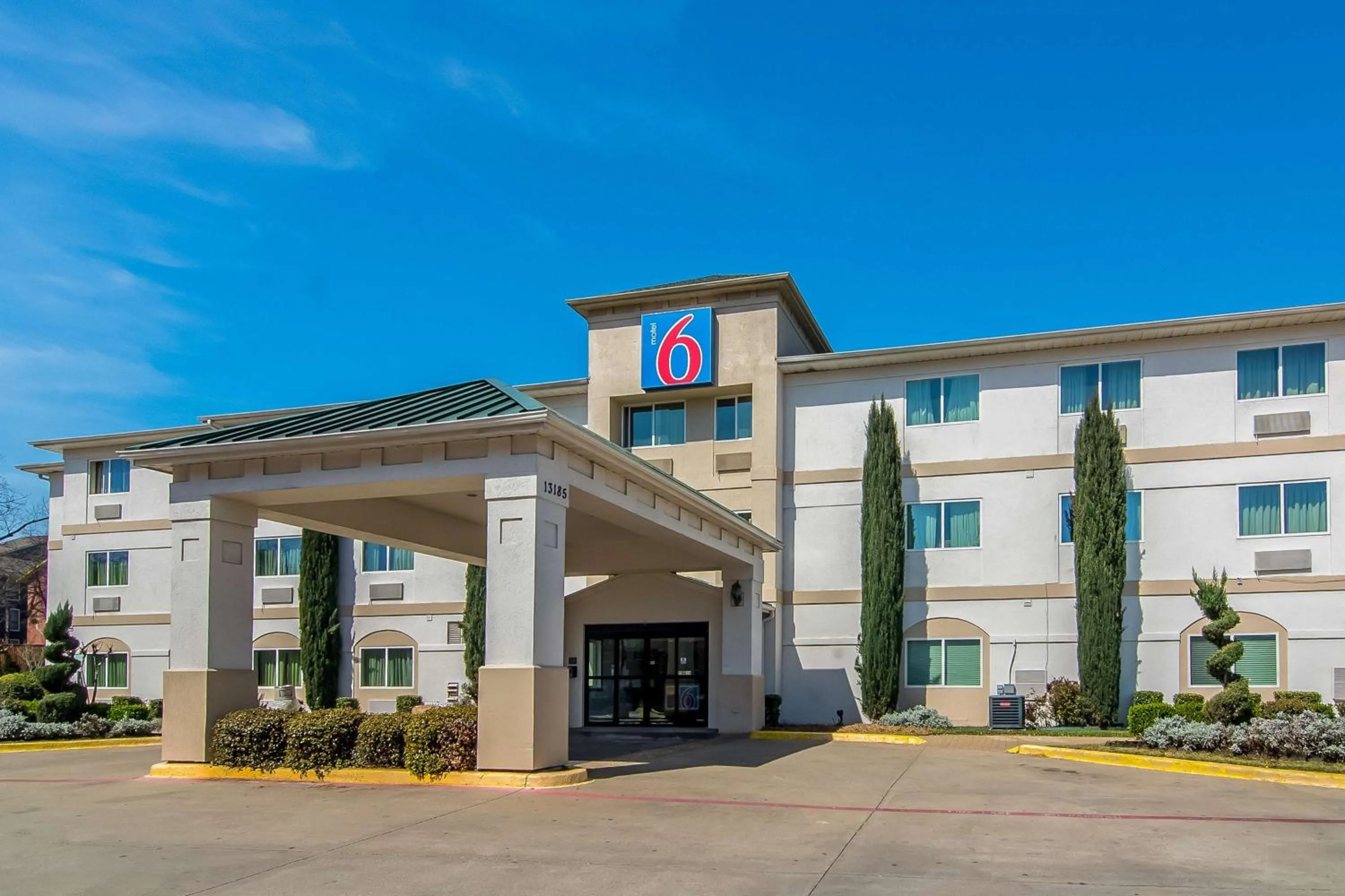 Property building in Motel 6-Dallas, TX - North - Richardson
