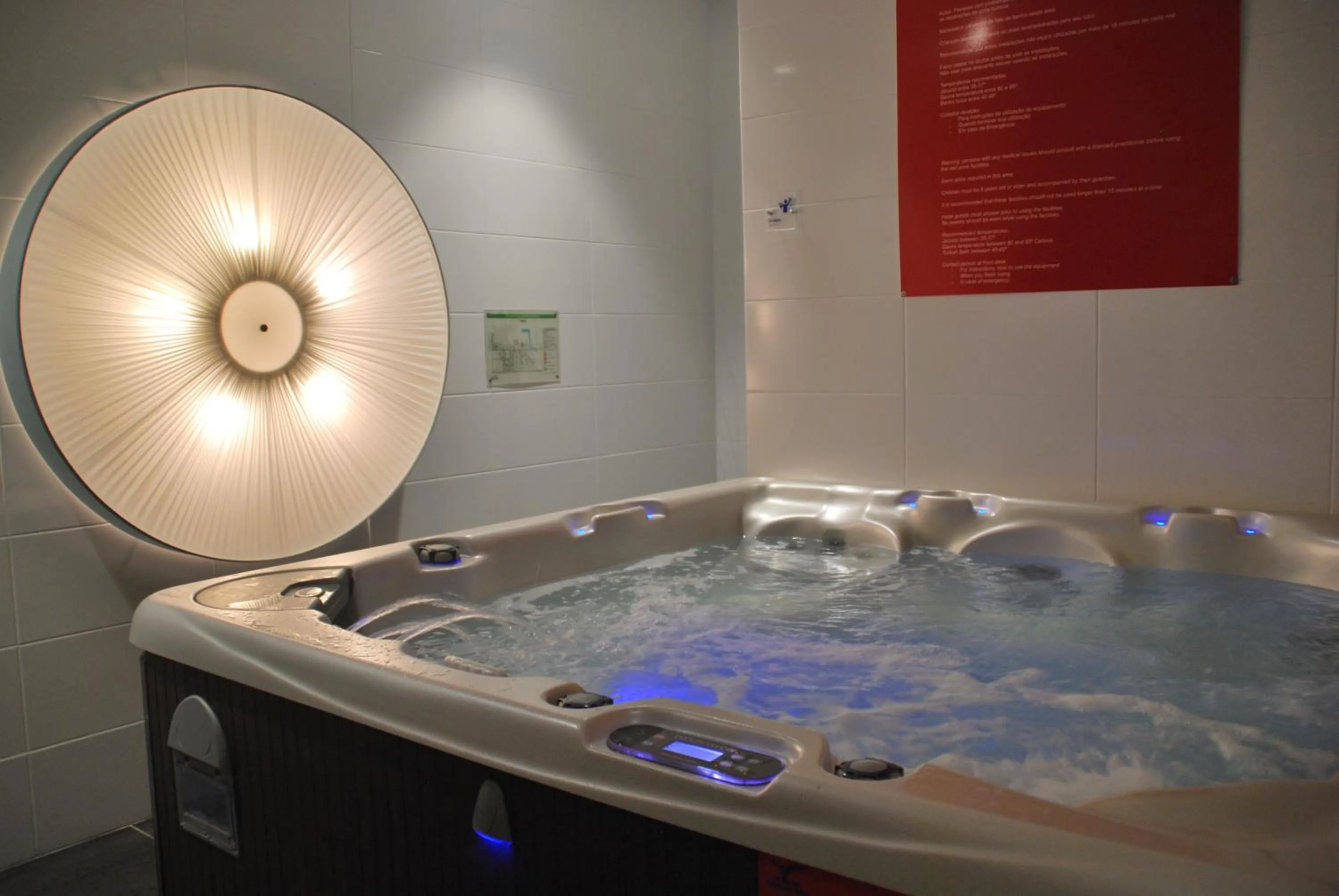 Hot Tub in Whalesbay Hotel Apartamentos