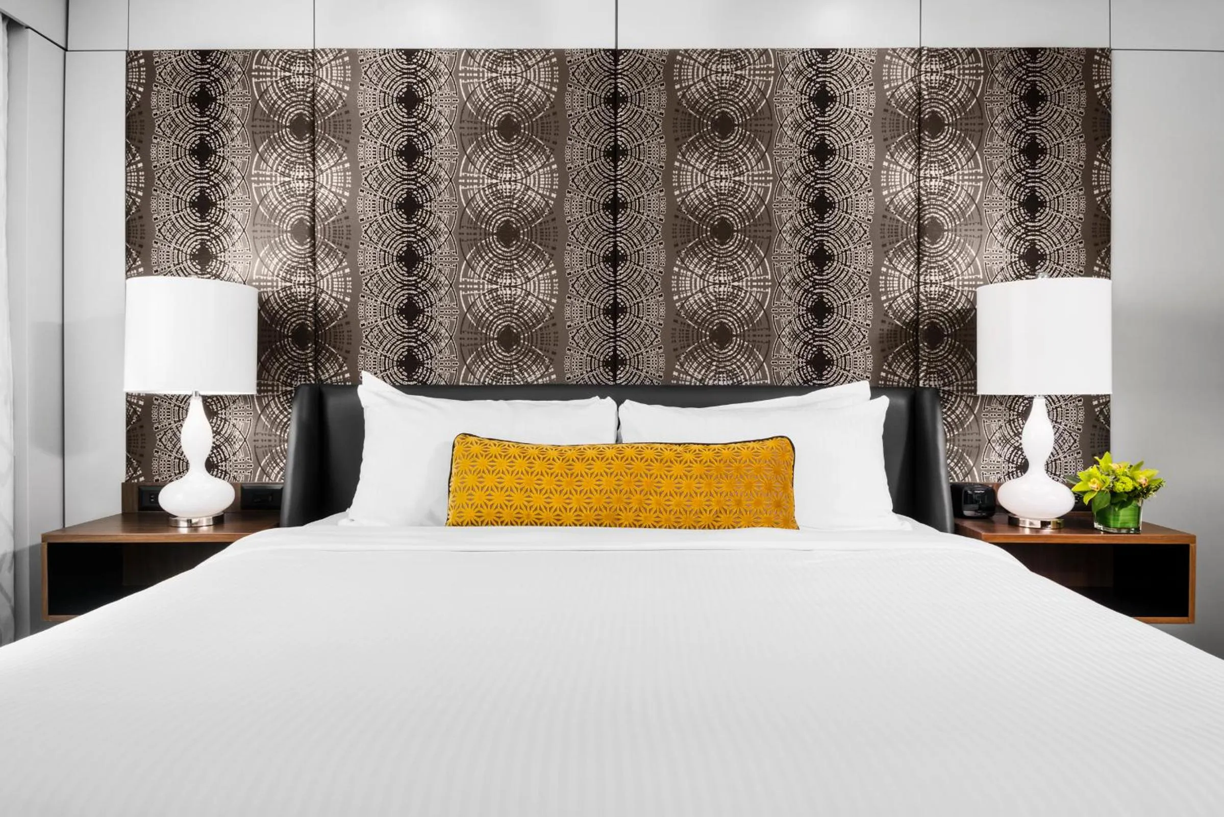 Bedroom, Bed in Hotel Arts