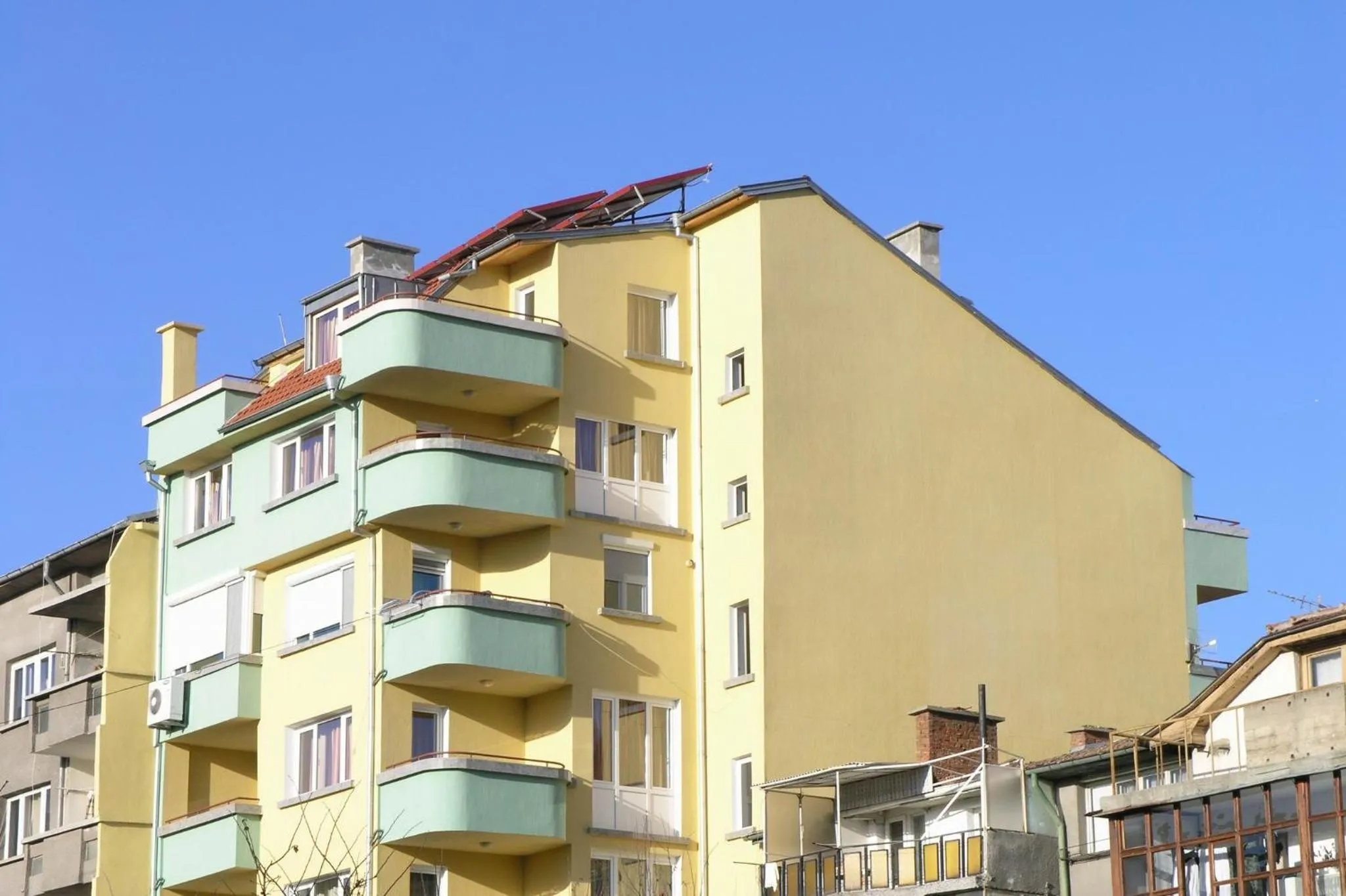 Property building in Hotel Ertancom