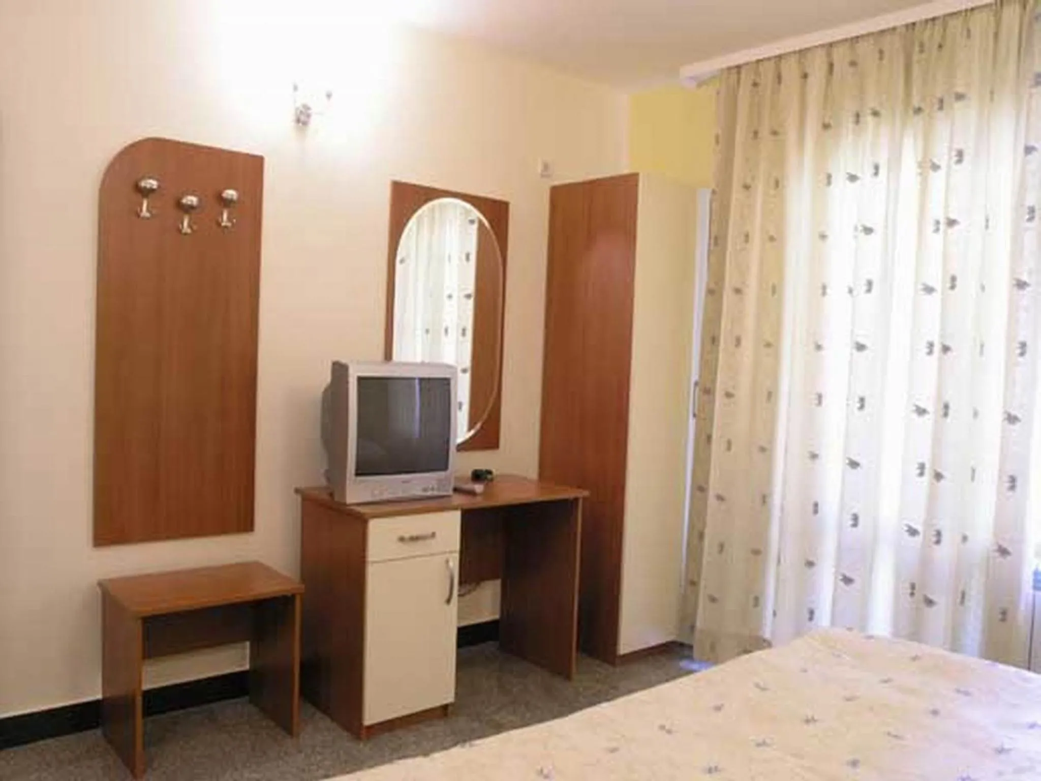 Photo of the whole room, Bed in Hotel Ertancom