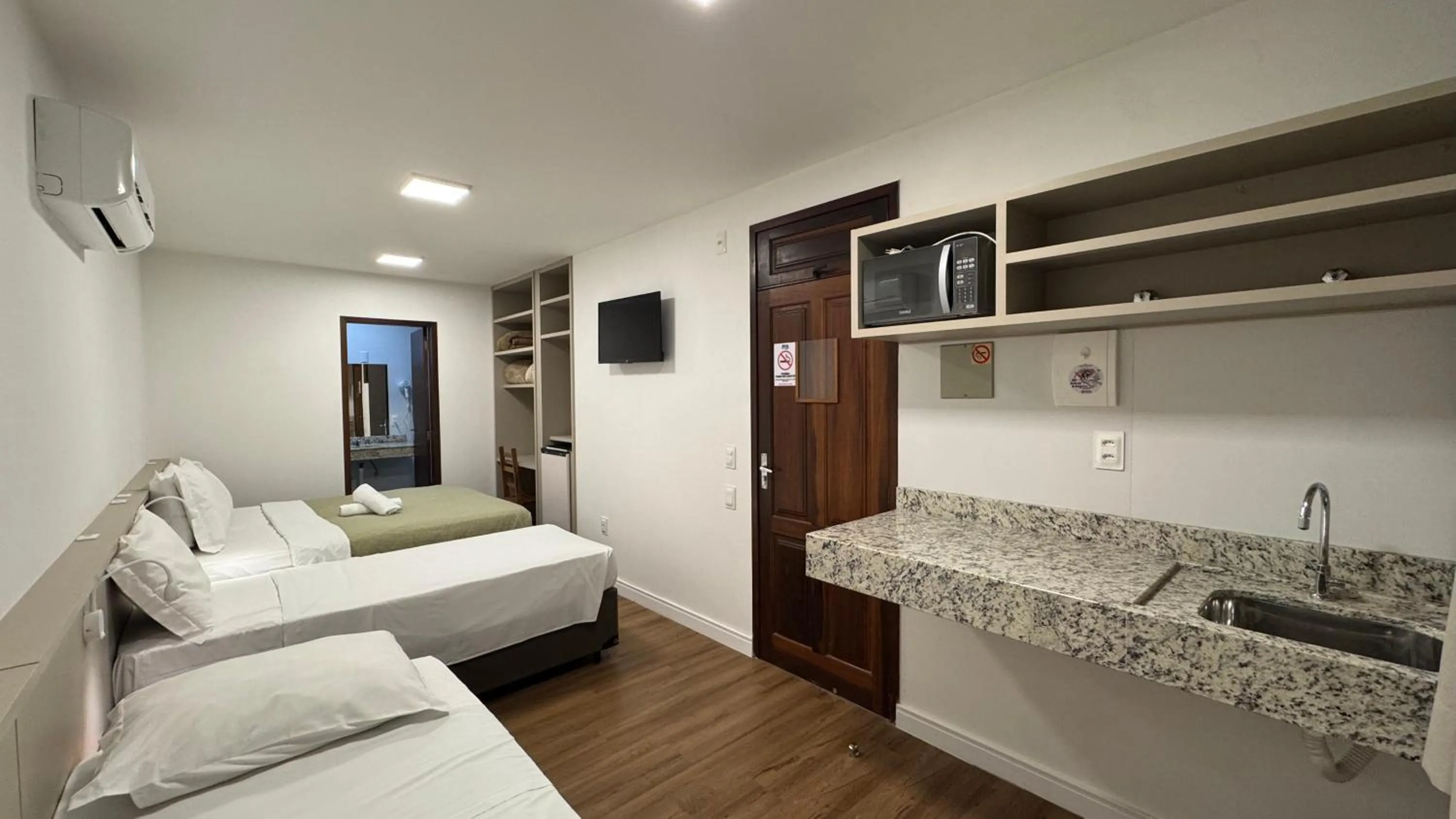 Photo of the whole room, Bed in Hotel Natur Campeche