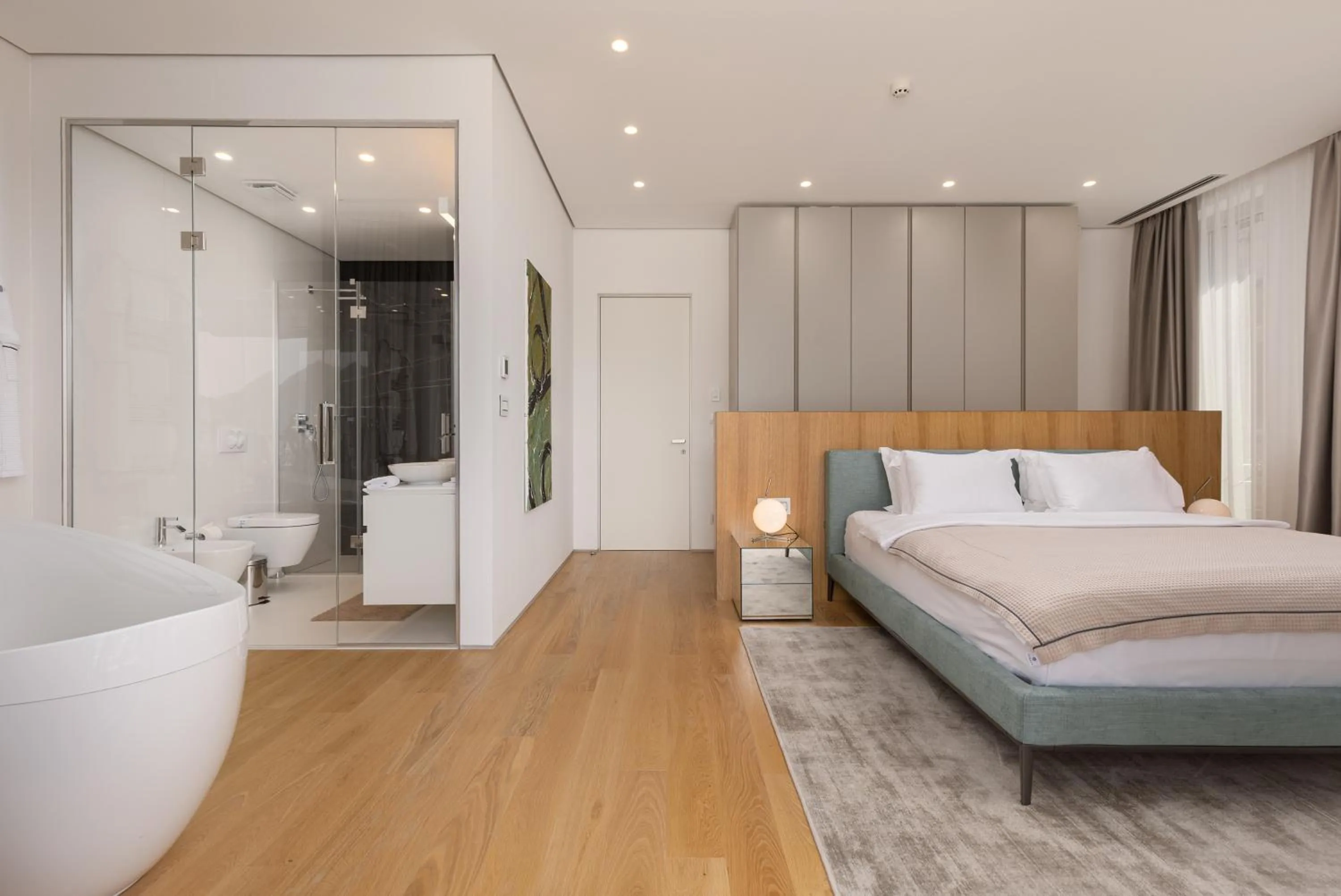 Bathroom, Bed in Dukley Hotel & Resort