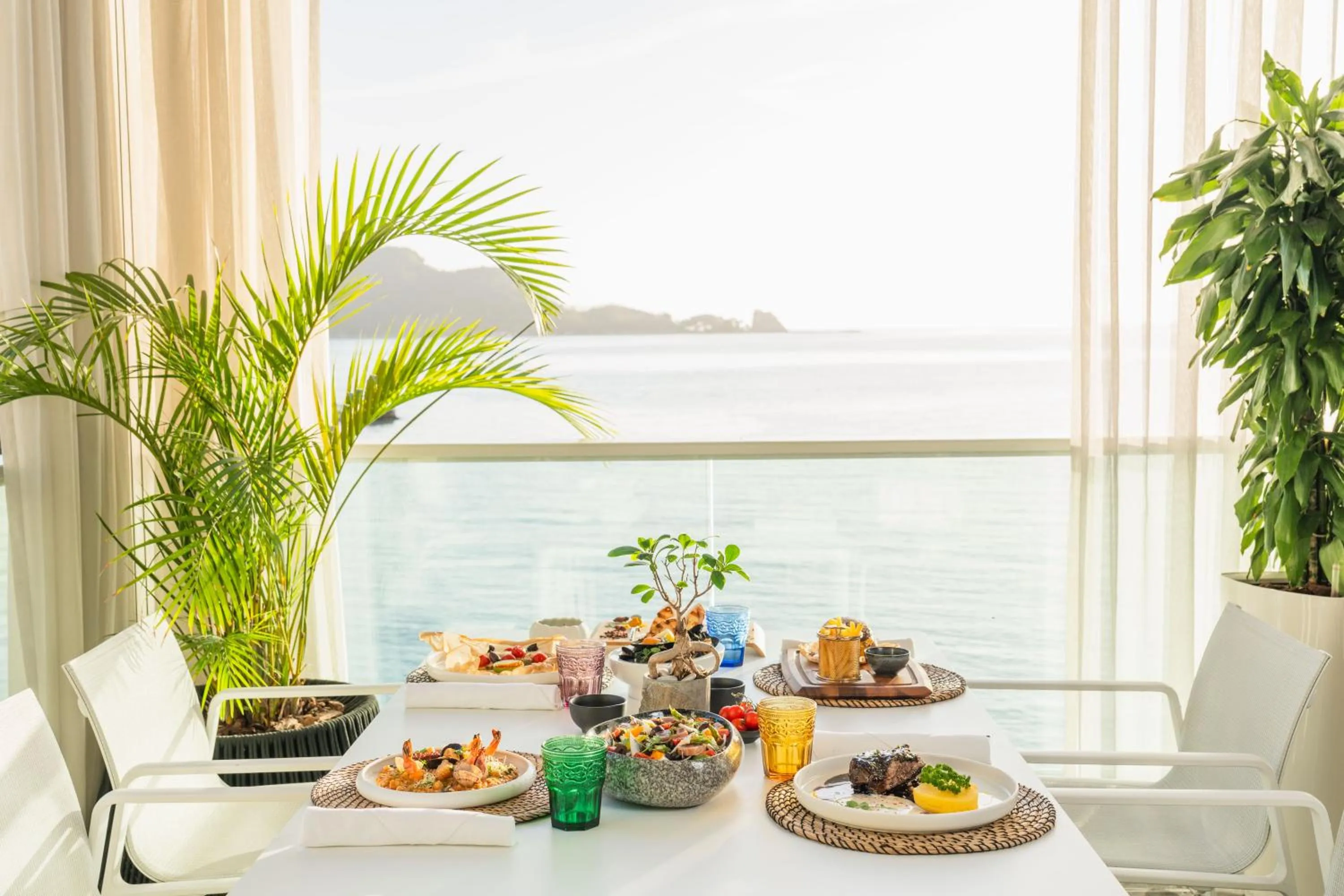 Restaurant/places to eat in Dukley Hotel & Resort