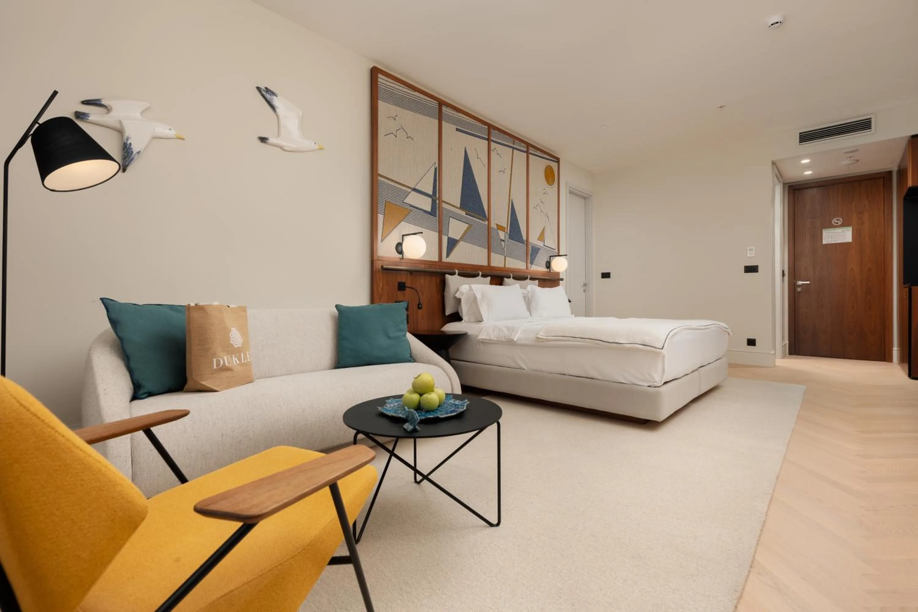 Photo of the whole room, Bed in Dukley Hotel & Resort