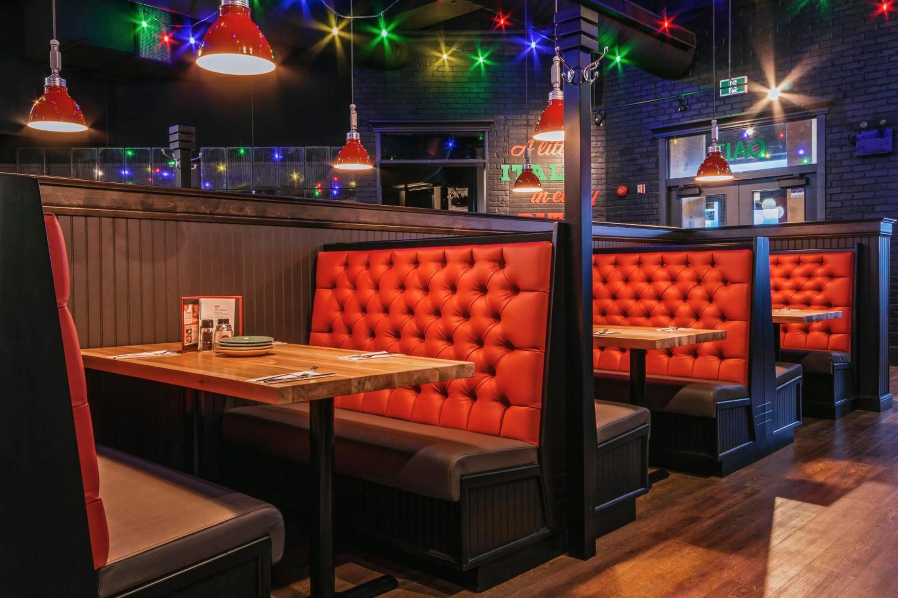 Restaurant/places to eat in Holiday Inn St Johns by IHG