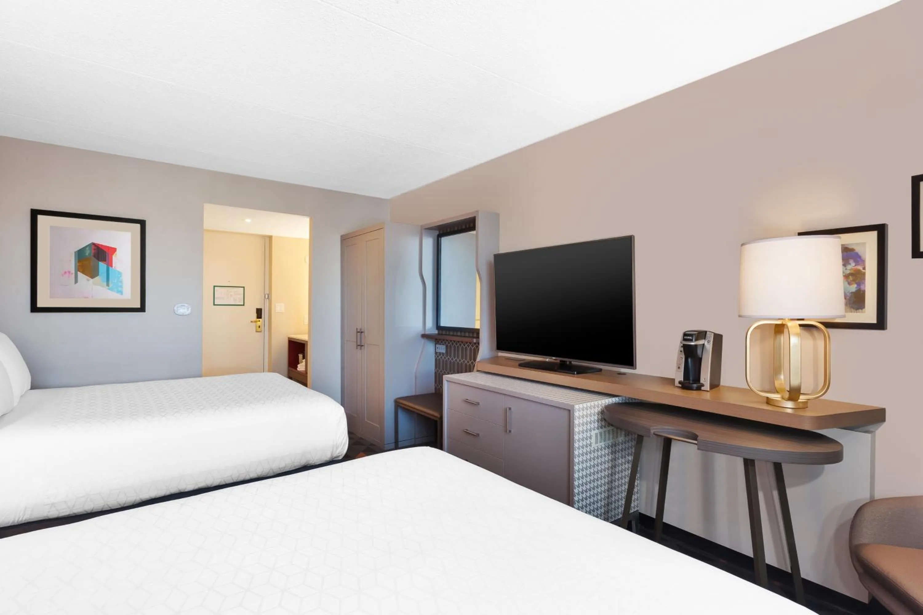 Bedroom, Bed in Holiday Inn St Johns by IHG