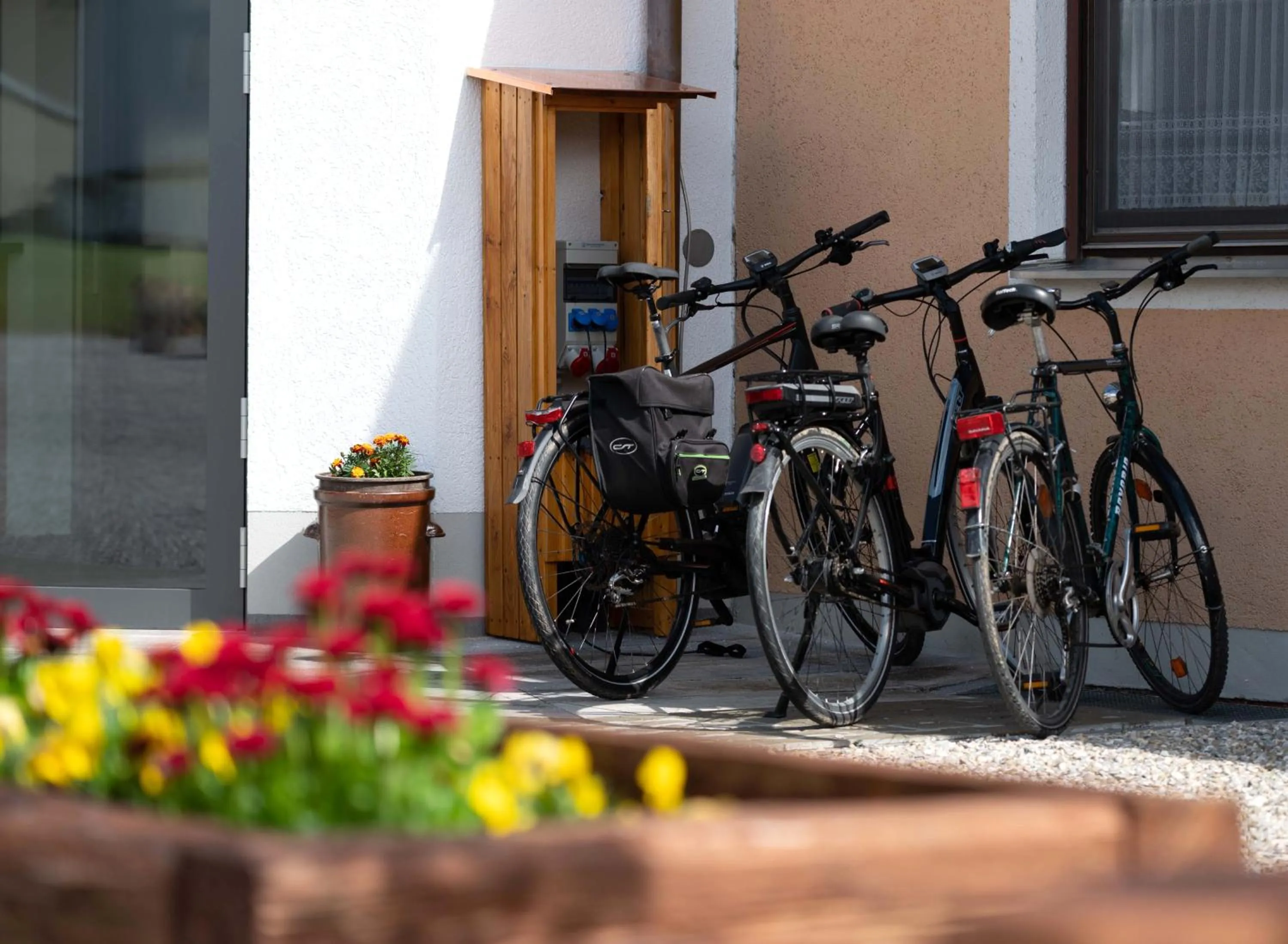 Property building in Hotel Gasthof Rosenwirt