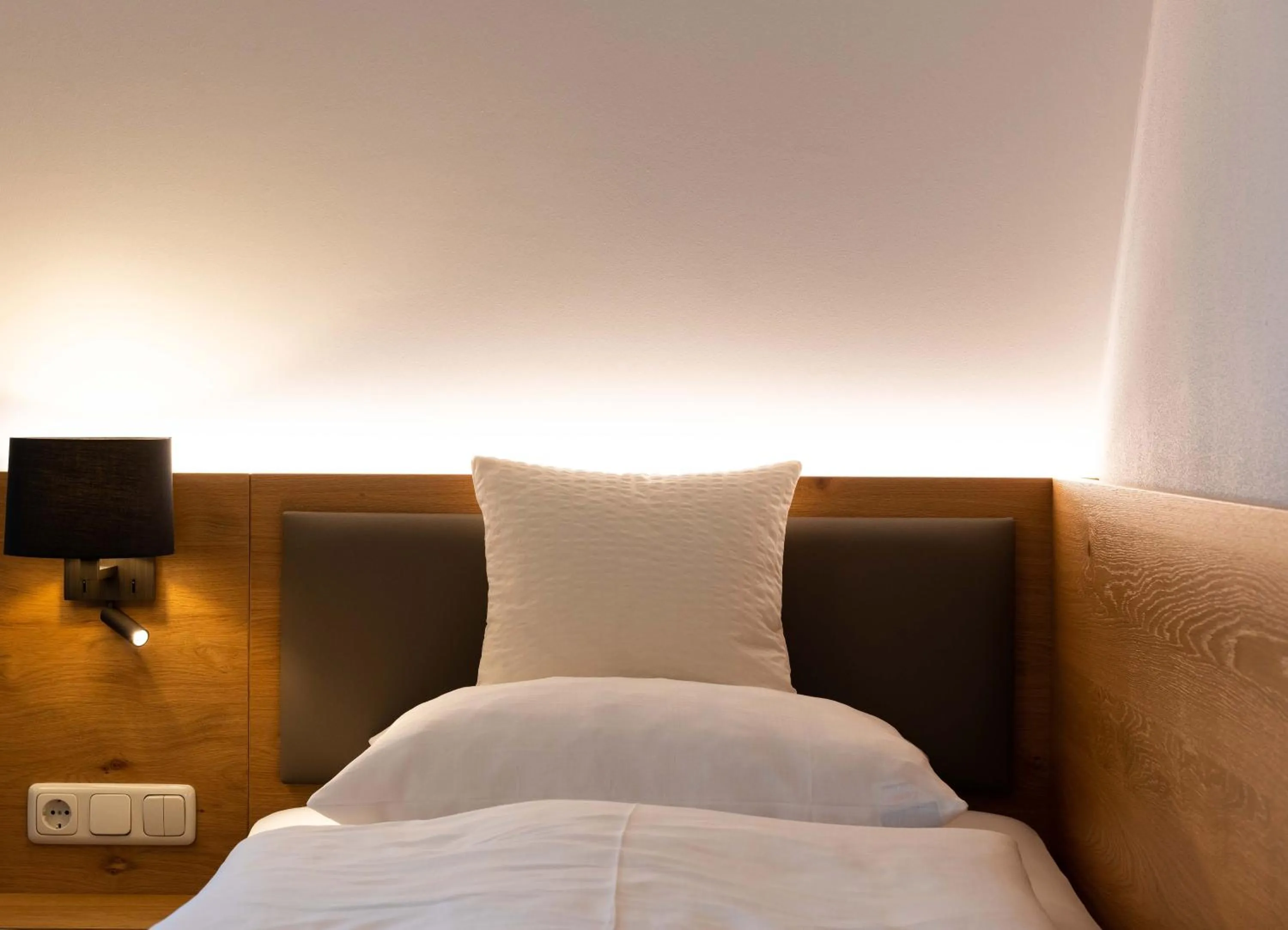 Bed in Hotel Gasthof Rosenwirt