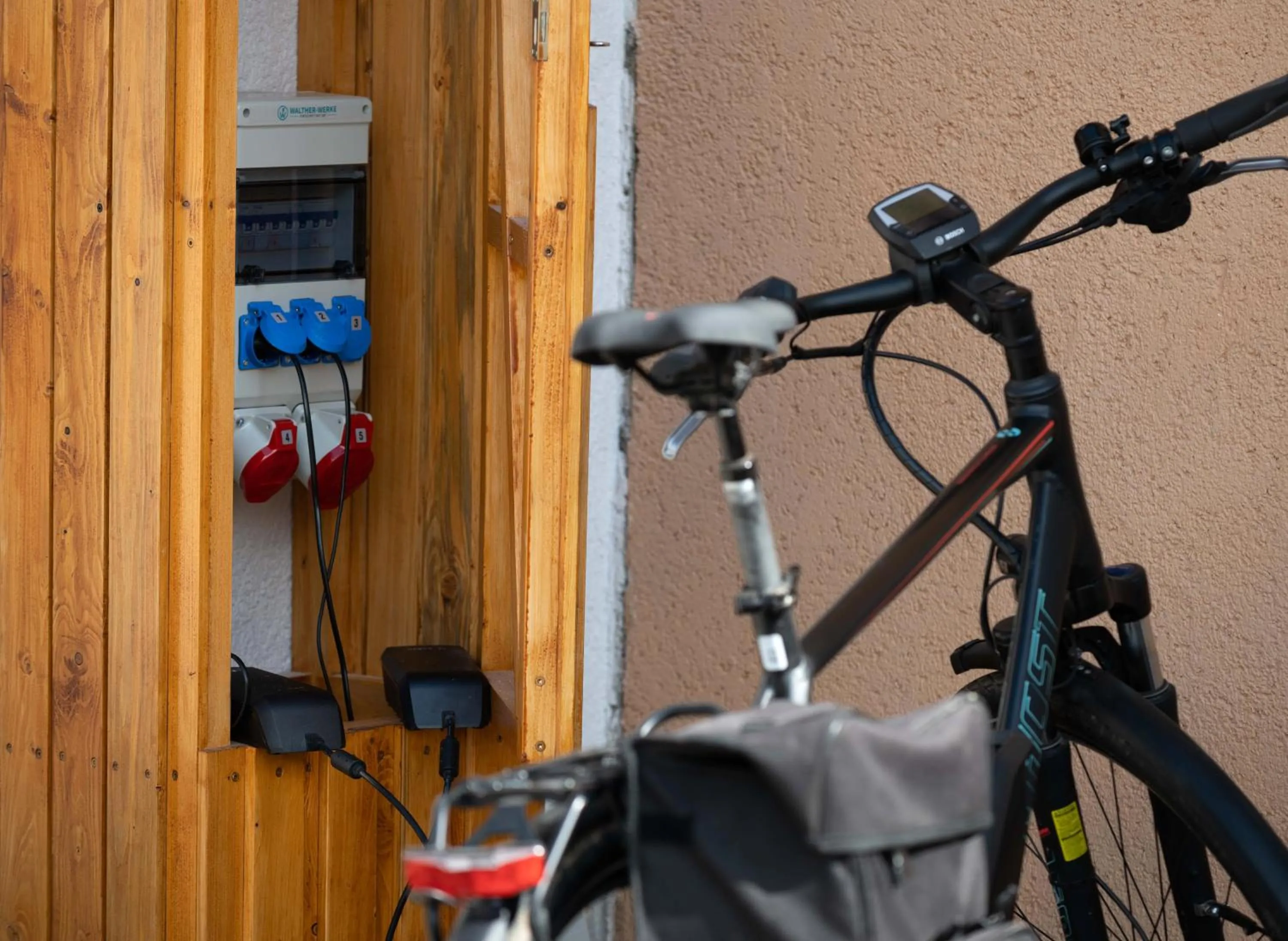 Property building in Hotel Gasthof Rosenwirt