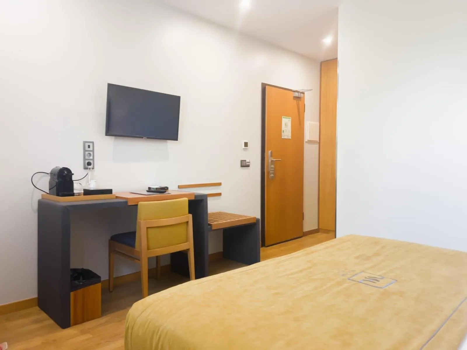 Bed in Villa Prime Hotel