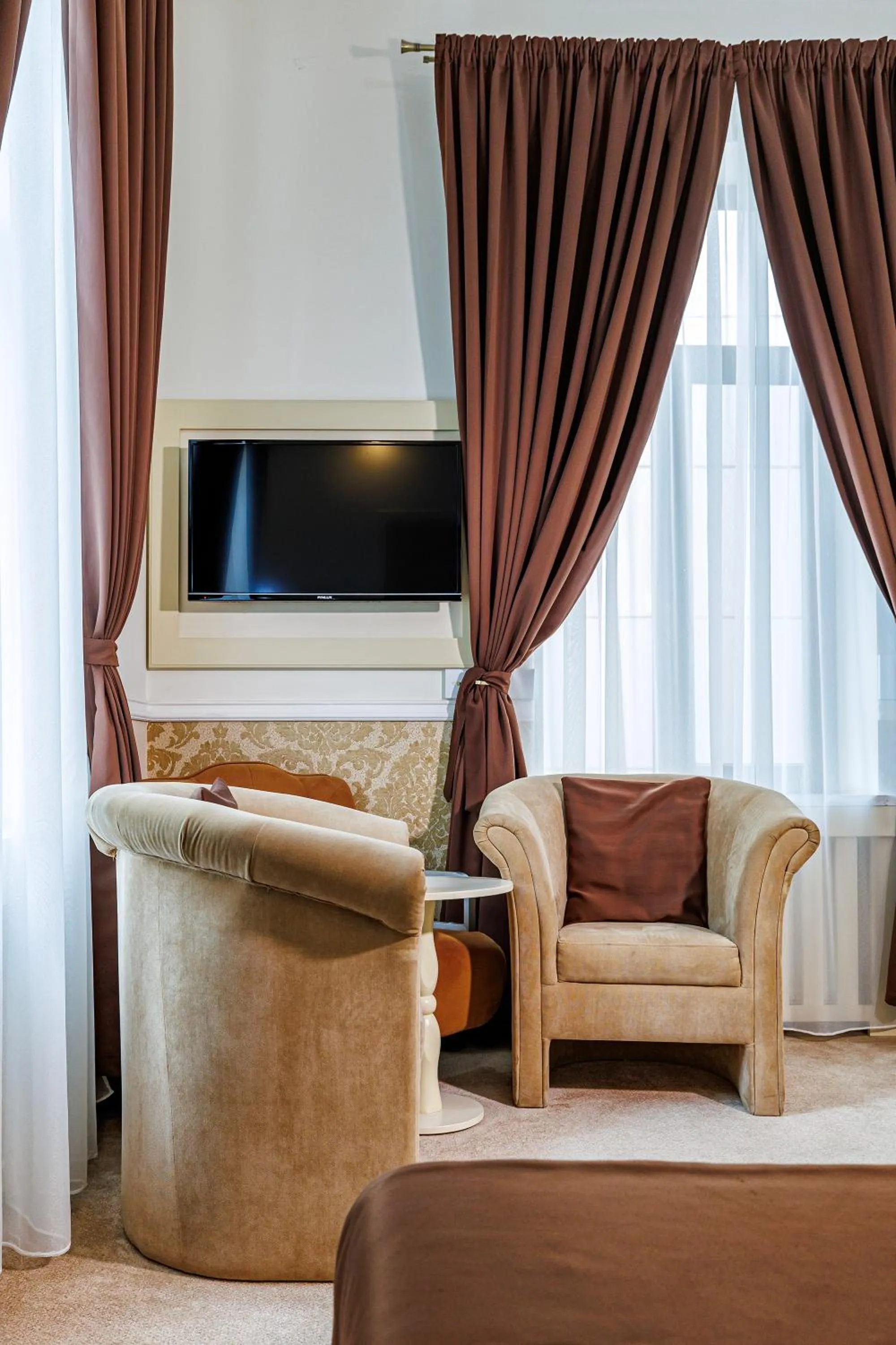 Bed in La Strada Boutique Villa