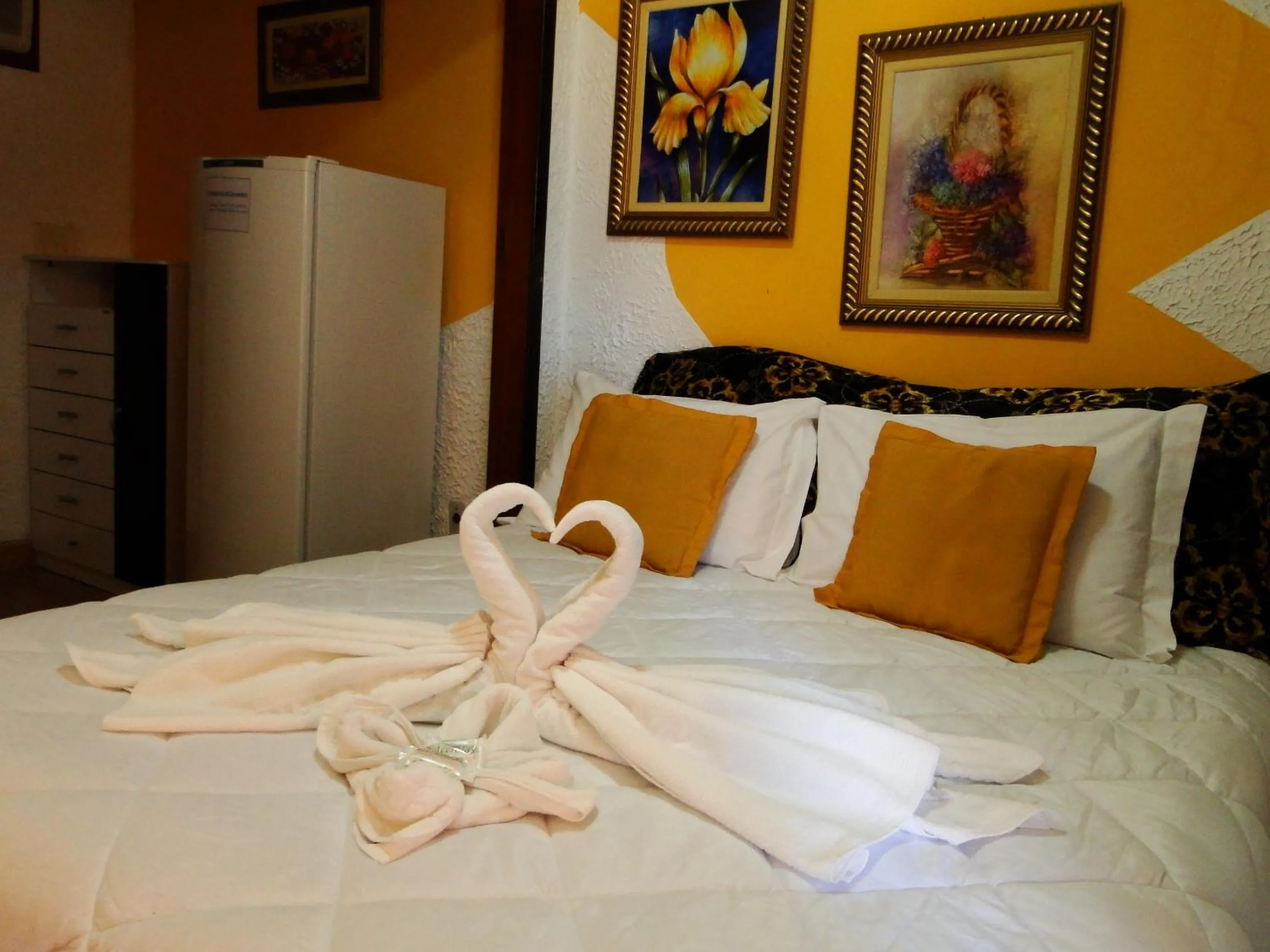Photo of the whole room, Bed in Pousada das Acerolas