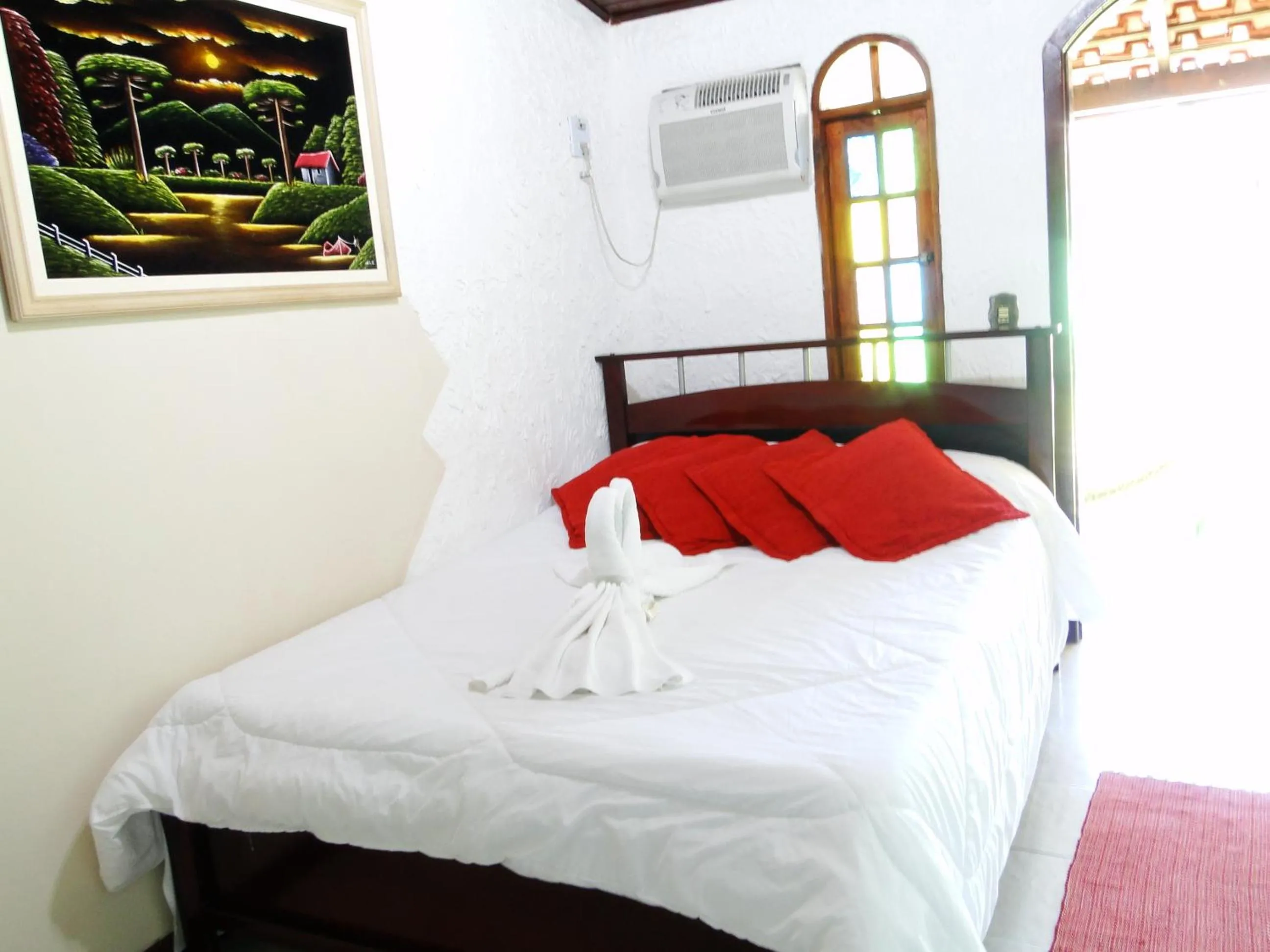 Photo of the whole room, Bed in Pousada das Acerolas