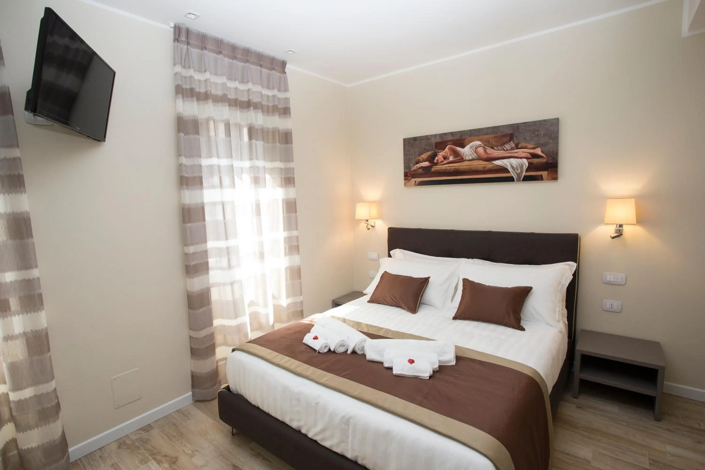 Photo of the whole room, Bed in Leonardo Da Vinci Guest House