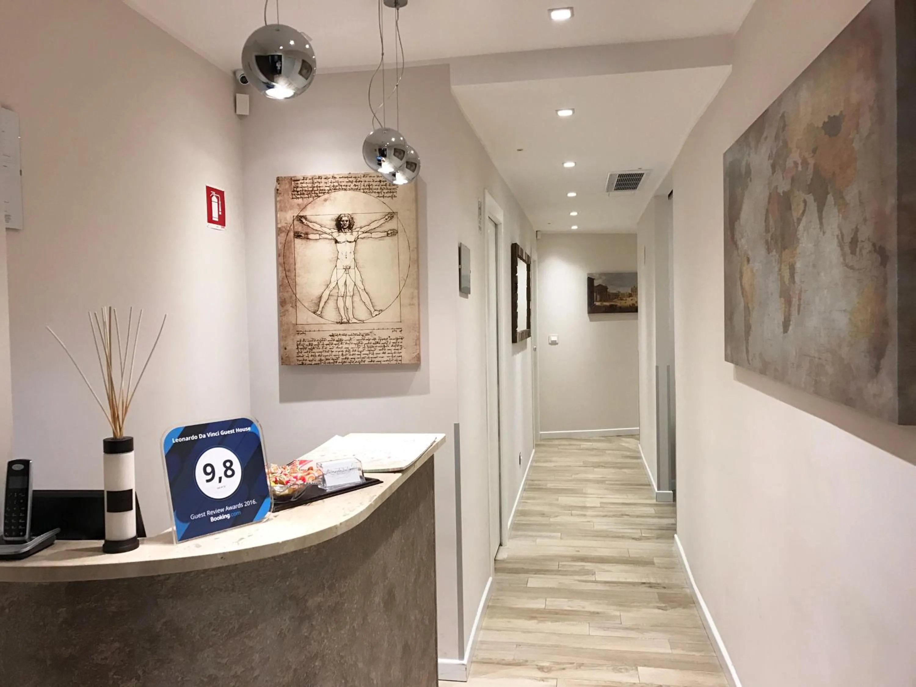 Area and facilities in Leonardo Da Vinci Guest House