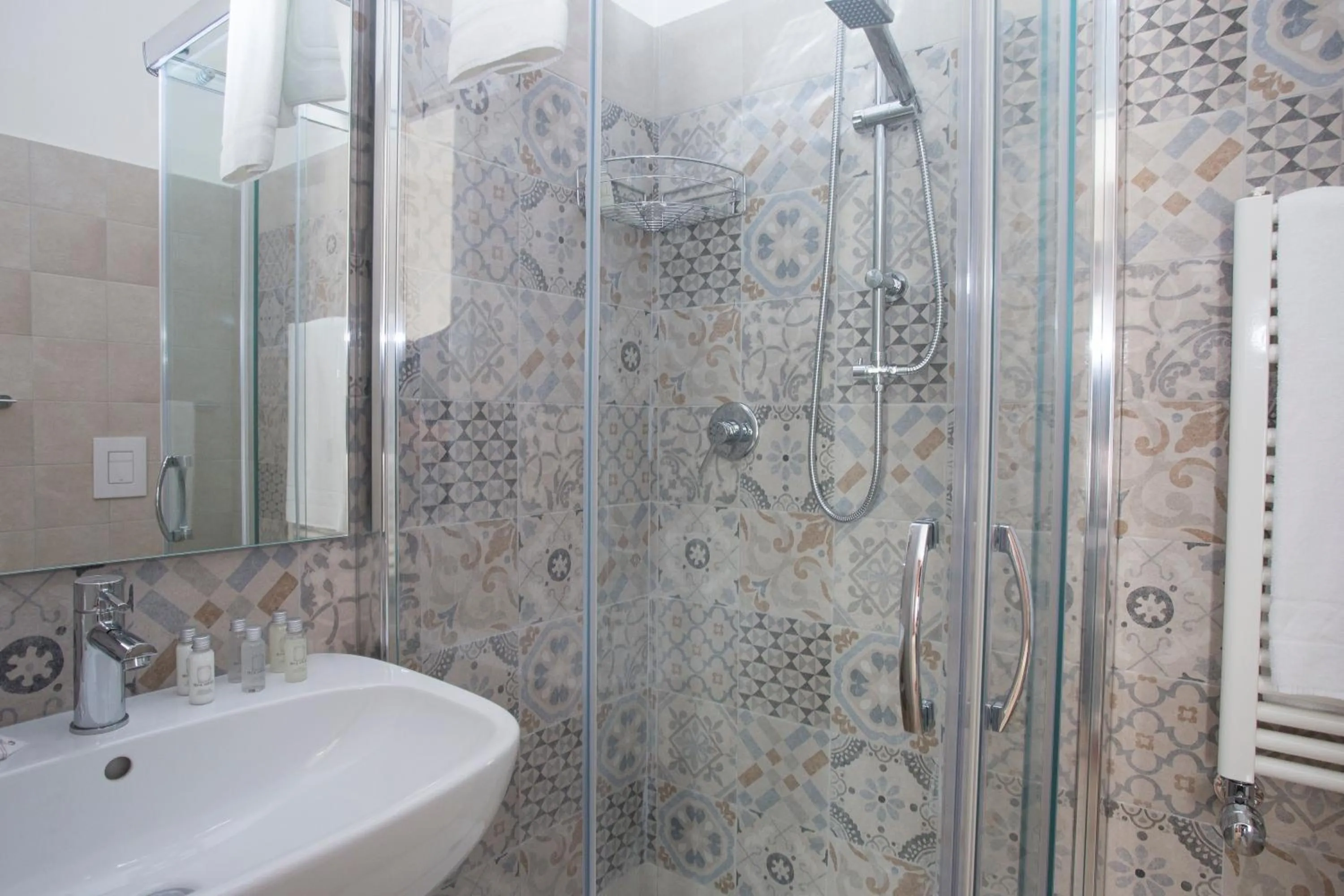 Bathroom in Leonardo Da Vinci Guest House