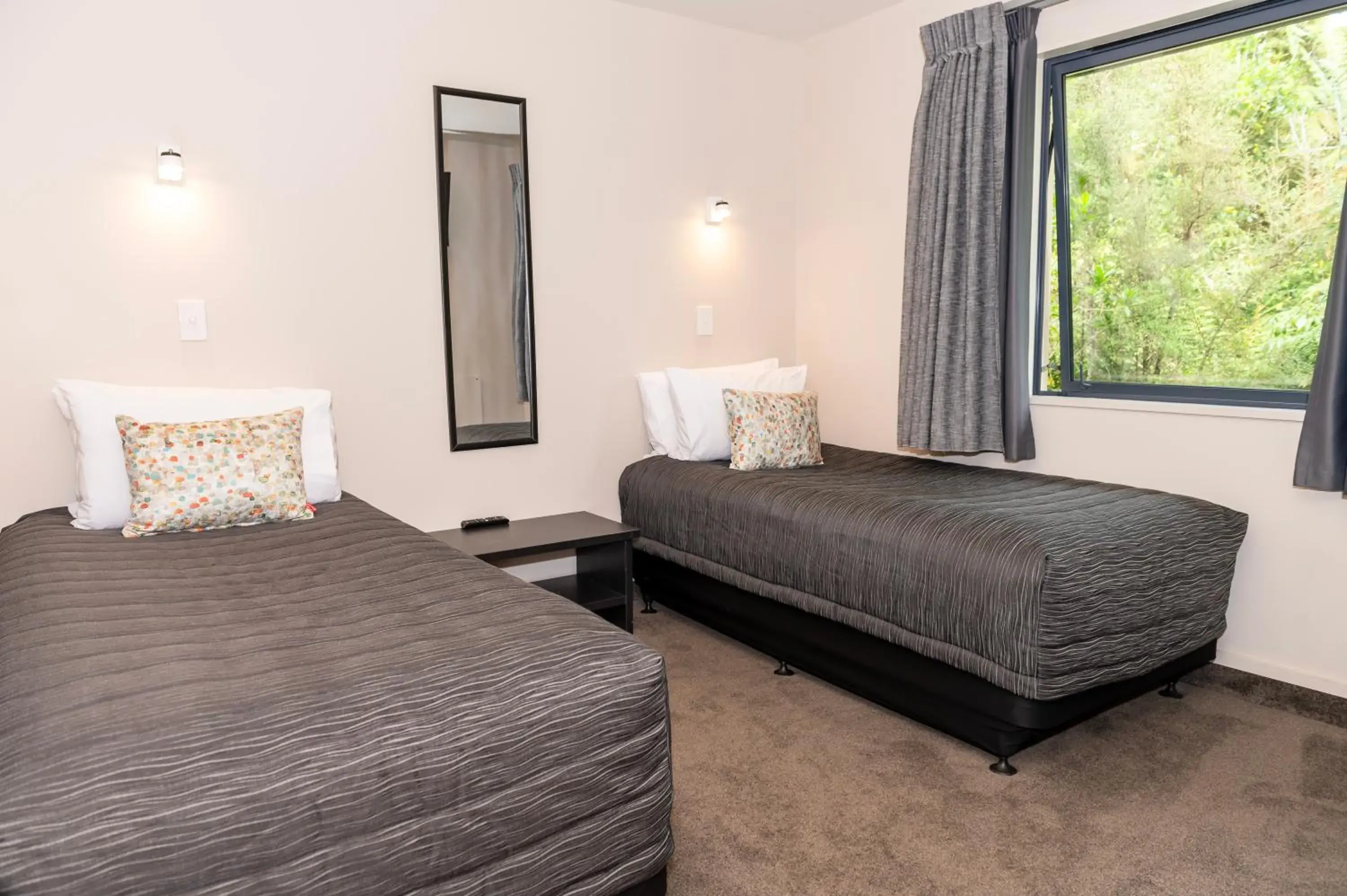 Bed in Bella Vista Motel Fox Glacier Bed in Bella Vista Motel Fox Glacier