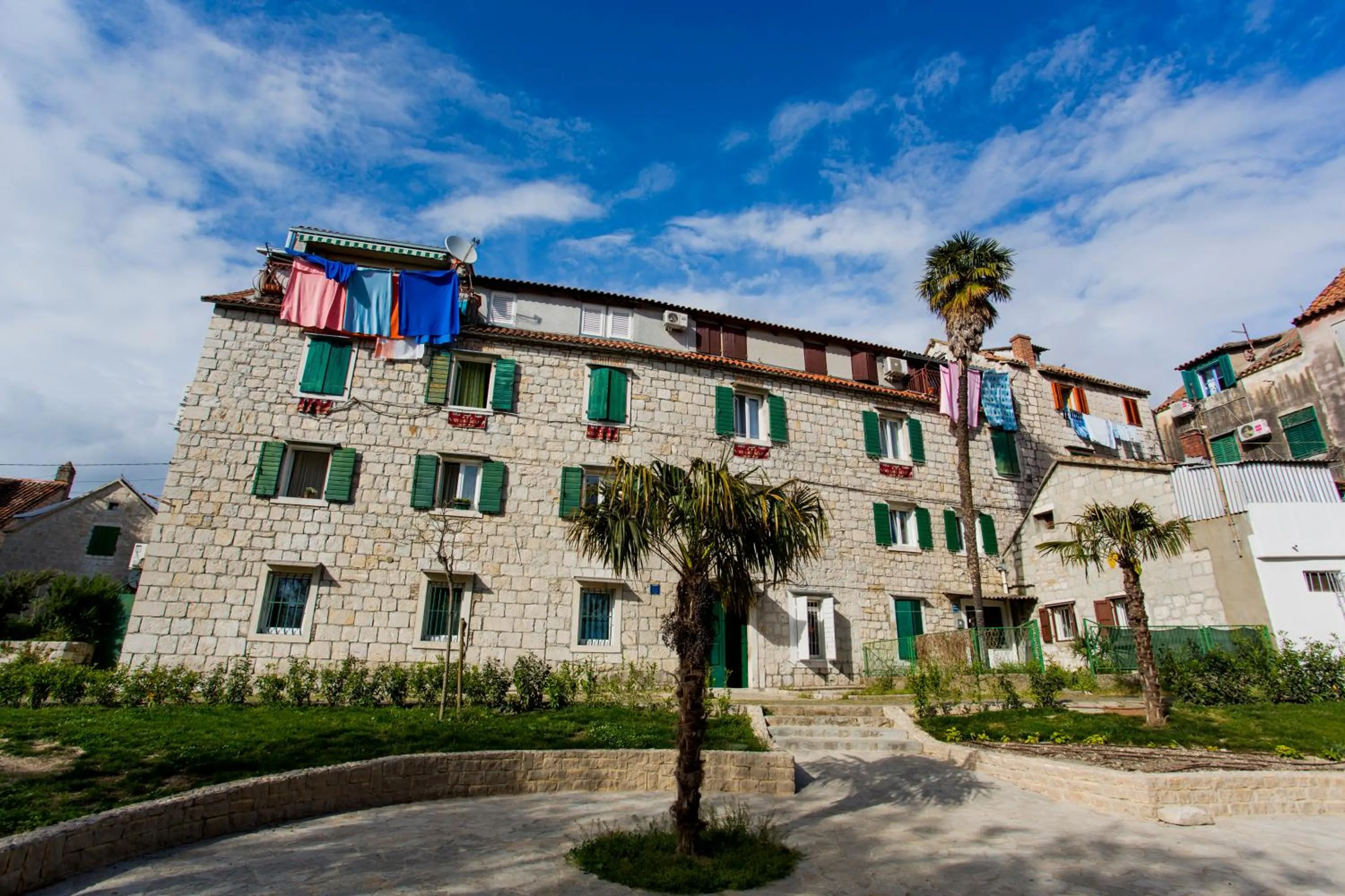 Garden in Nirvana rooms Split