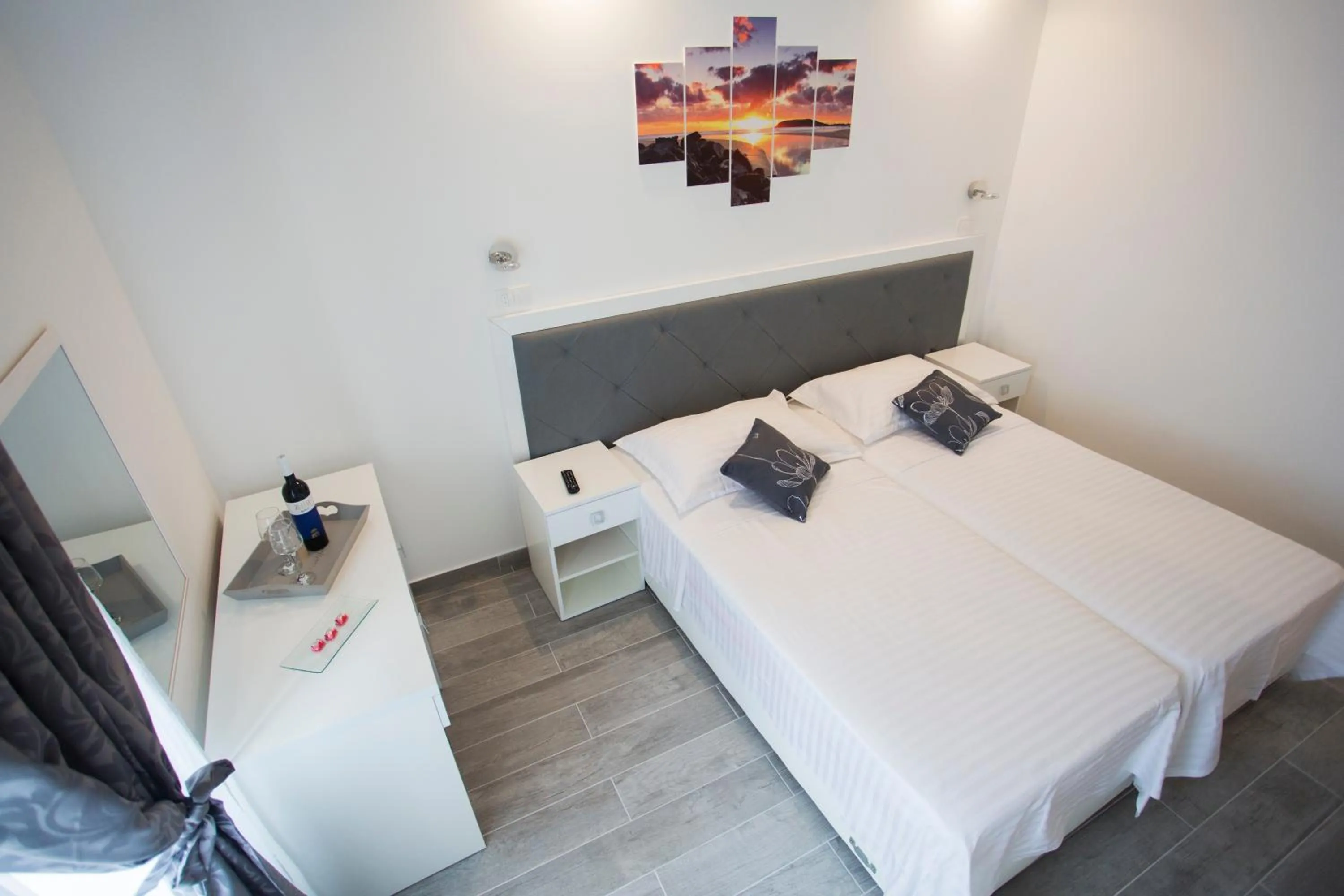 Bed in Nirvana rooms Split