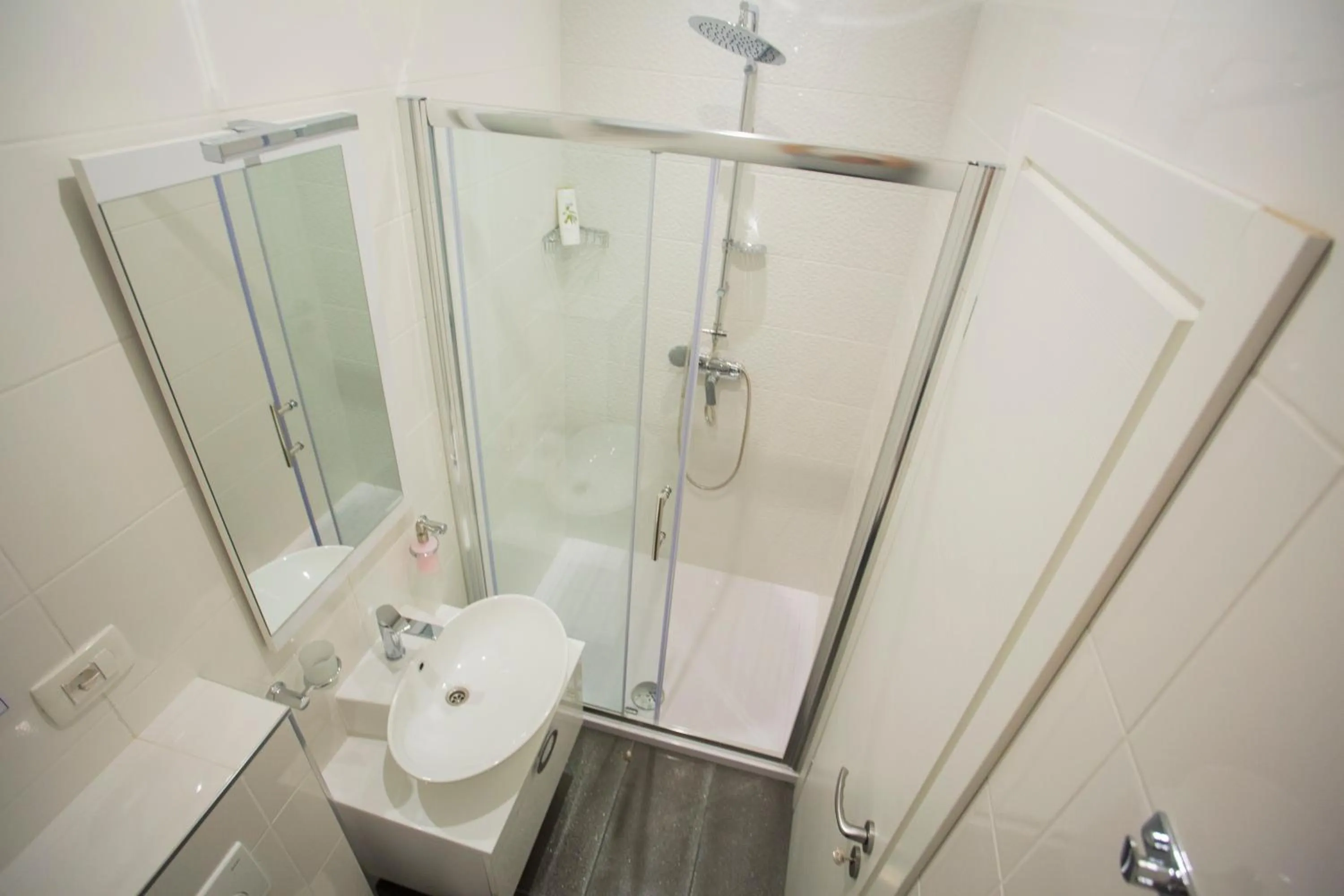 Bathroom in Nirvana rooms Split